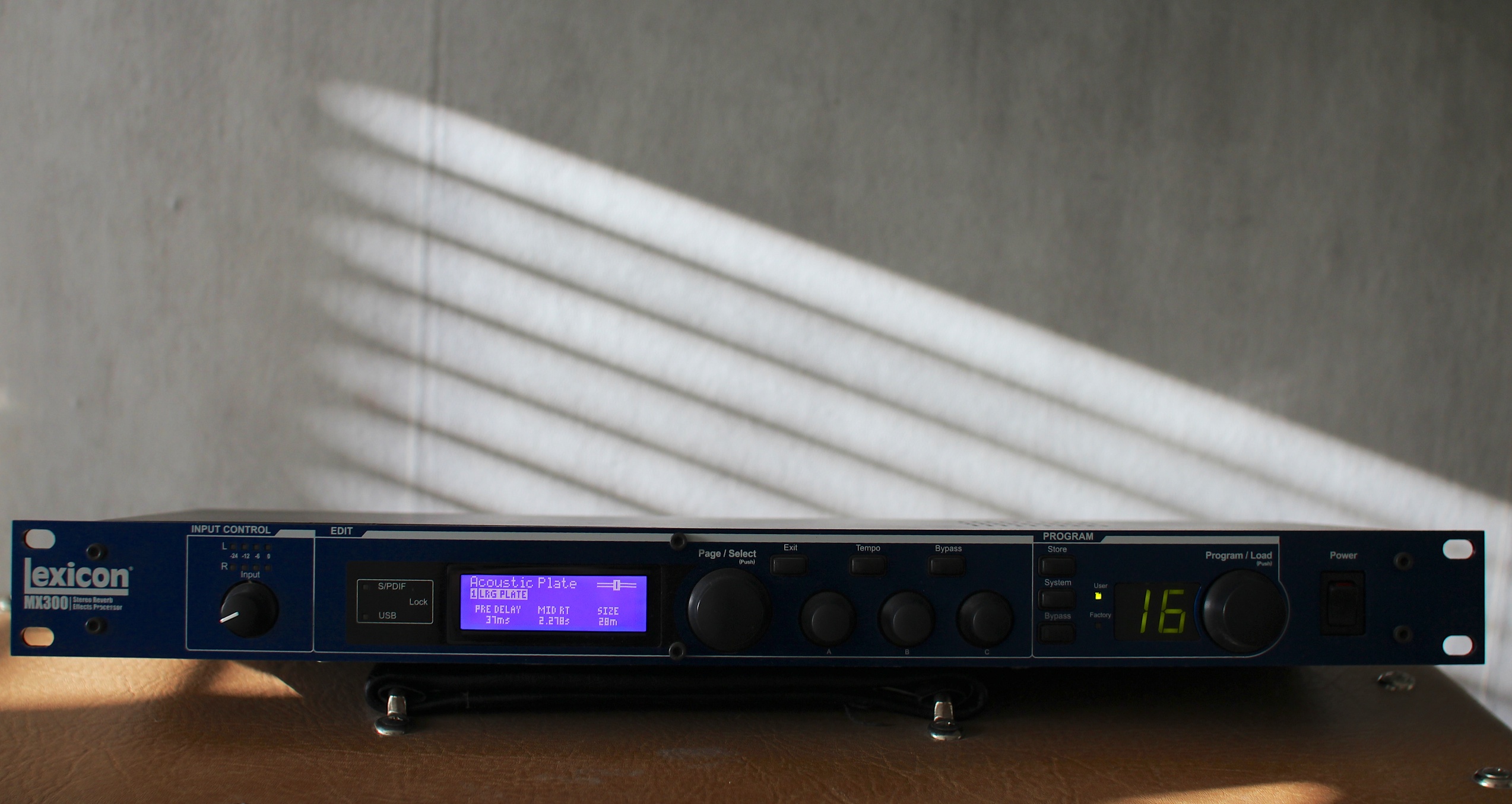 Lexicon MX300 image (736982) Audiofanzine