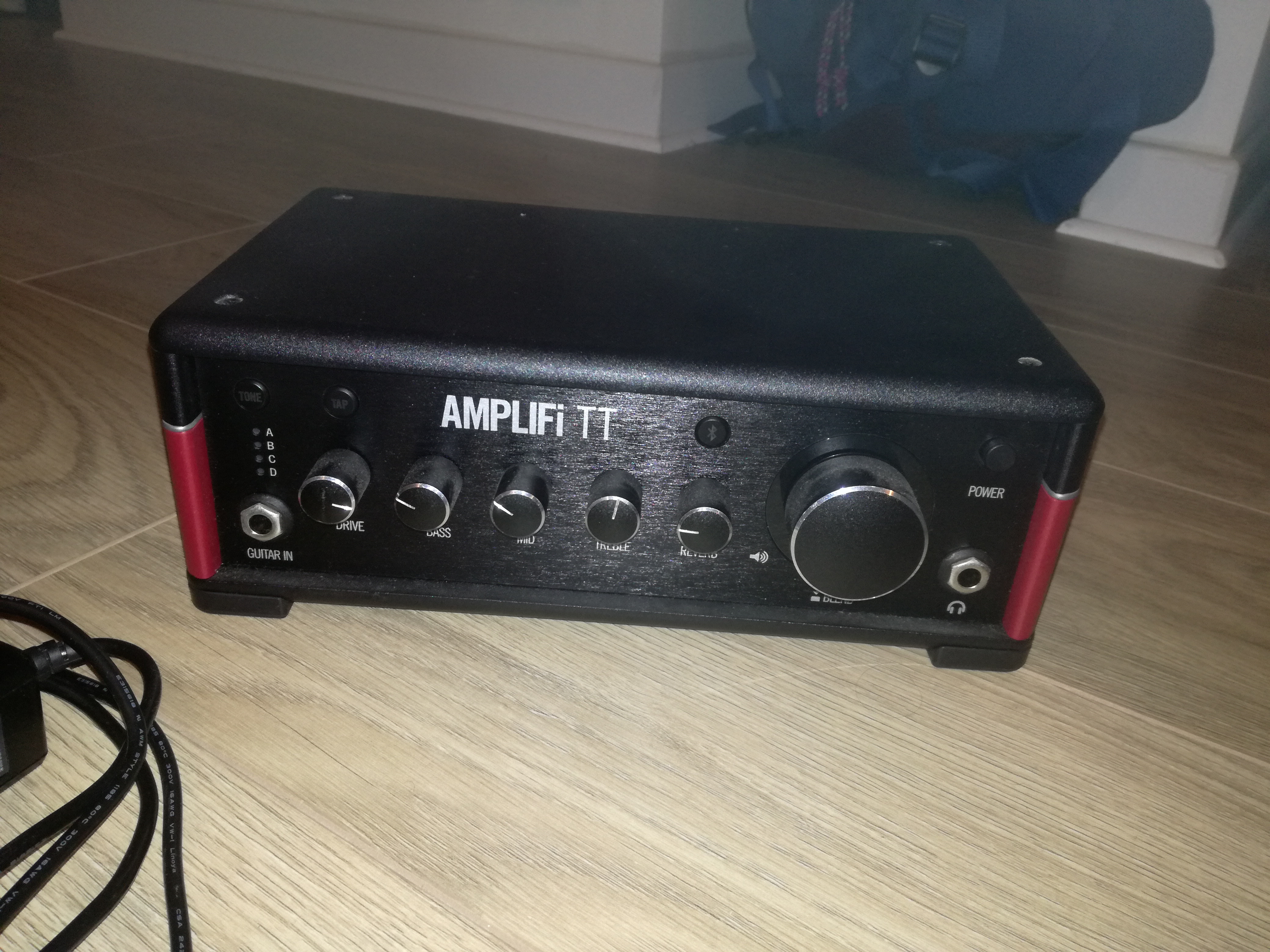 AMPLIFI TT - Line 6 AMPLIFi TT - Audiofanzine