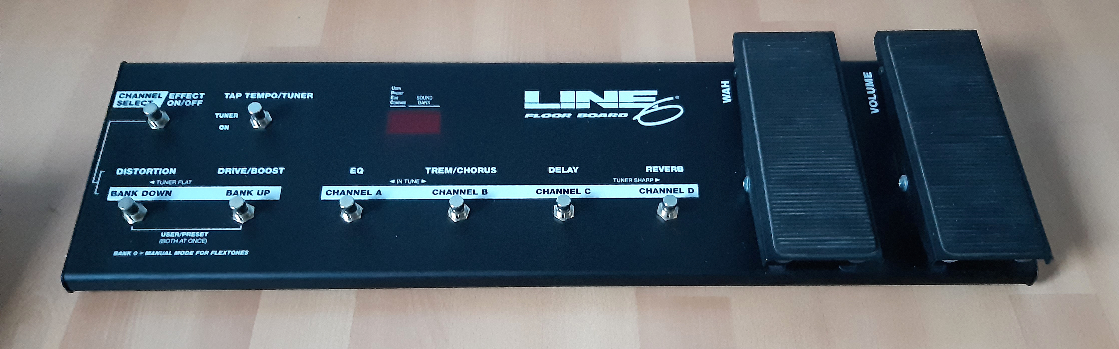 Floor Board - Line 6 Floor Board - Audiofanzine