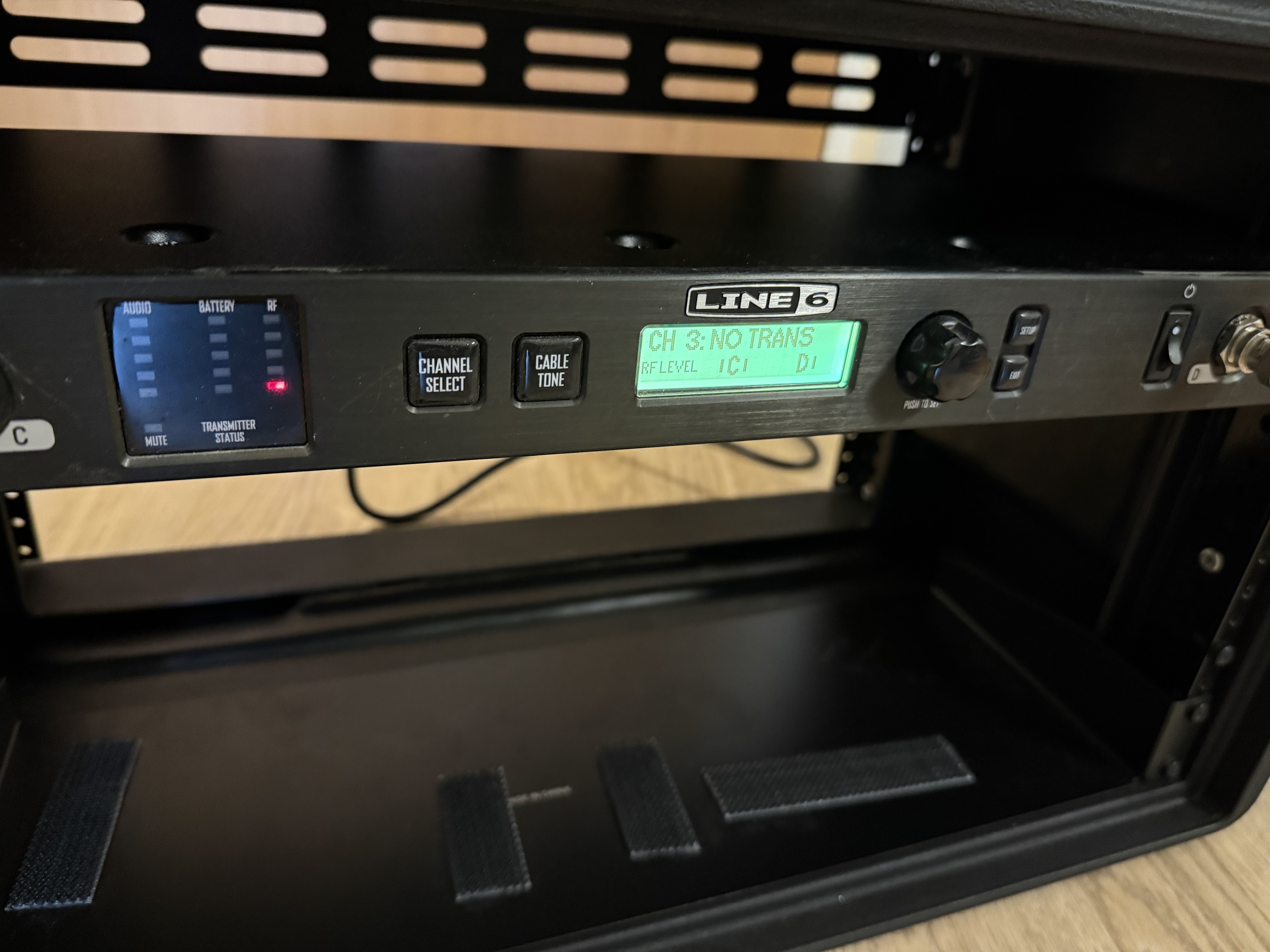Relay G90 - Line 6 Relay G90 - Audiofanzine