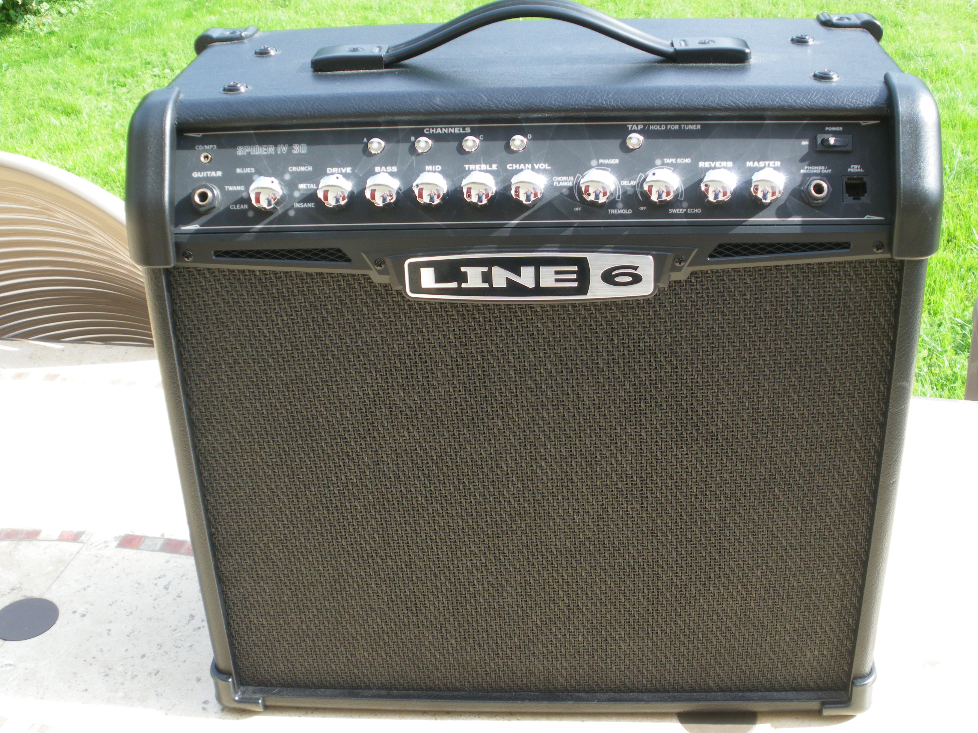 Line 6 Spider IV 30 image (#694385) - Audiofanzine