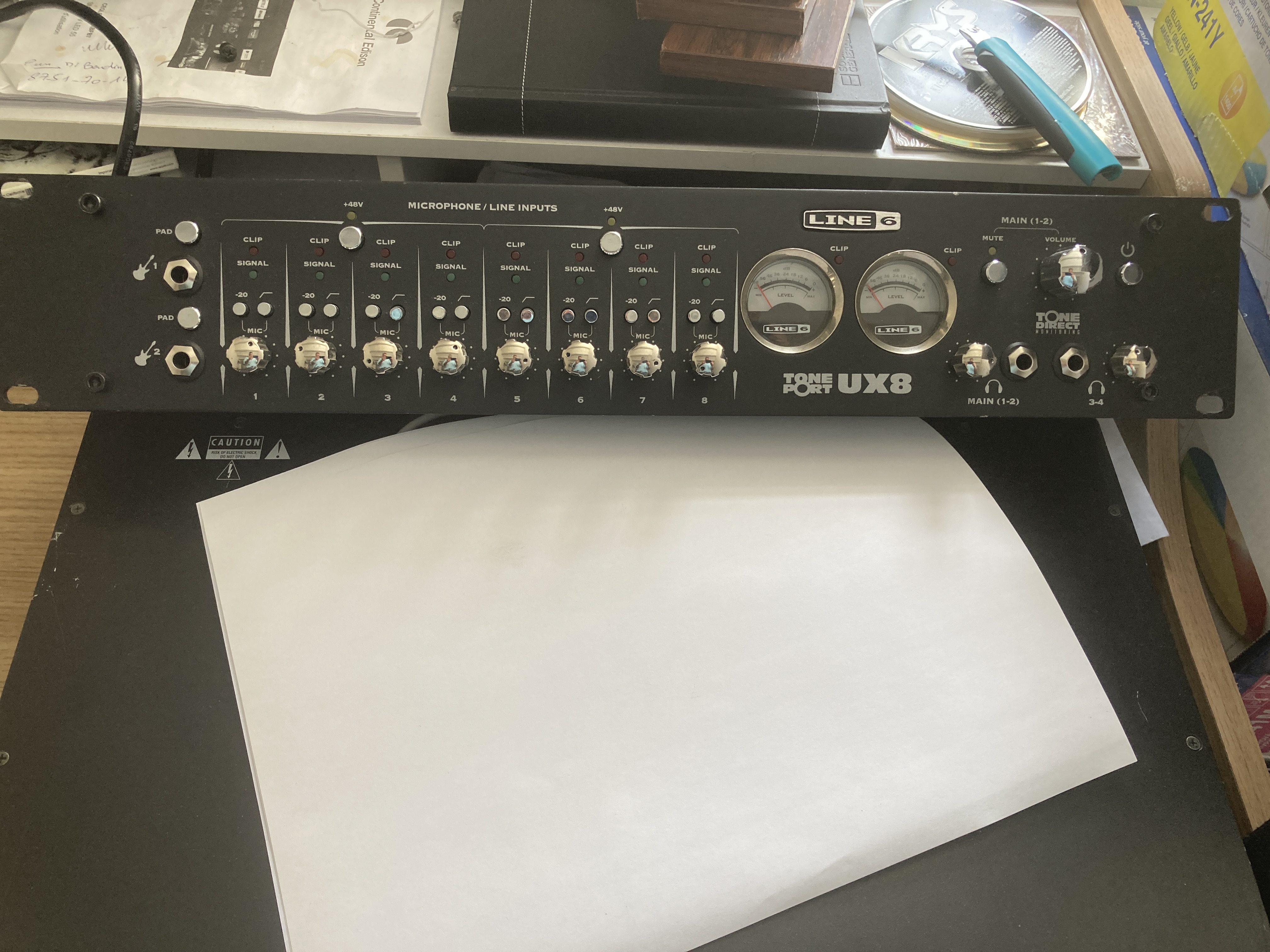 Toneport UX8 - Line 6 Toneport UX8 - Audiofanzine