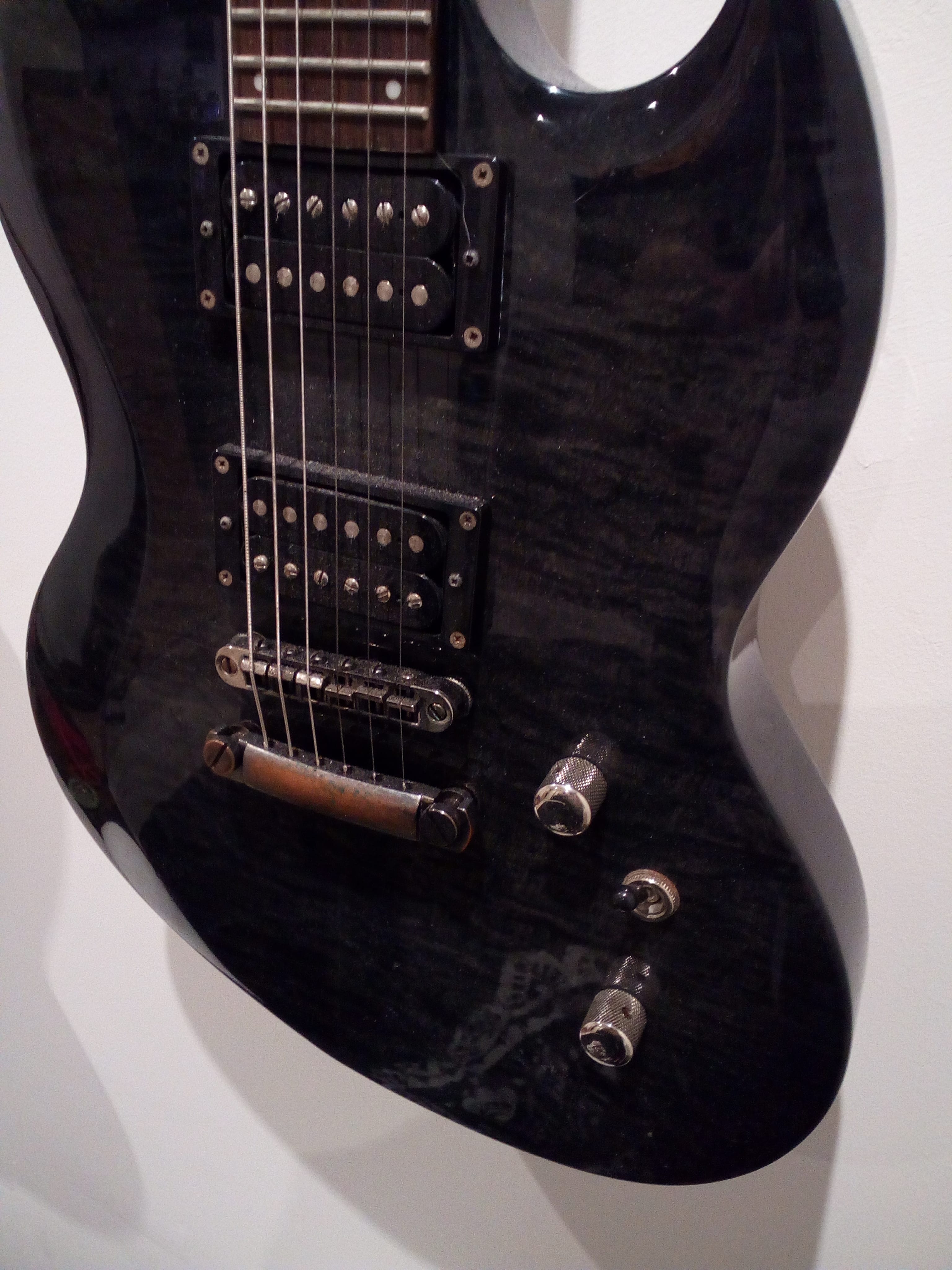 Vends LTD Viper 100 FM (HauteNormandie) Audiofanzine