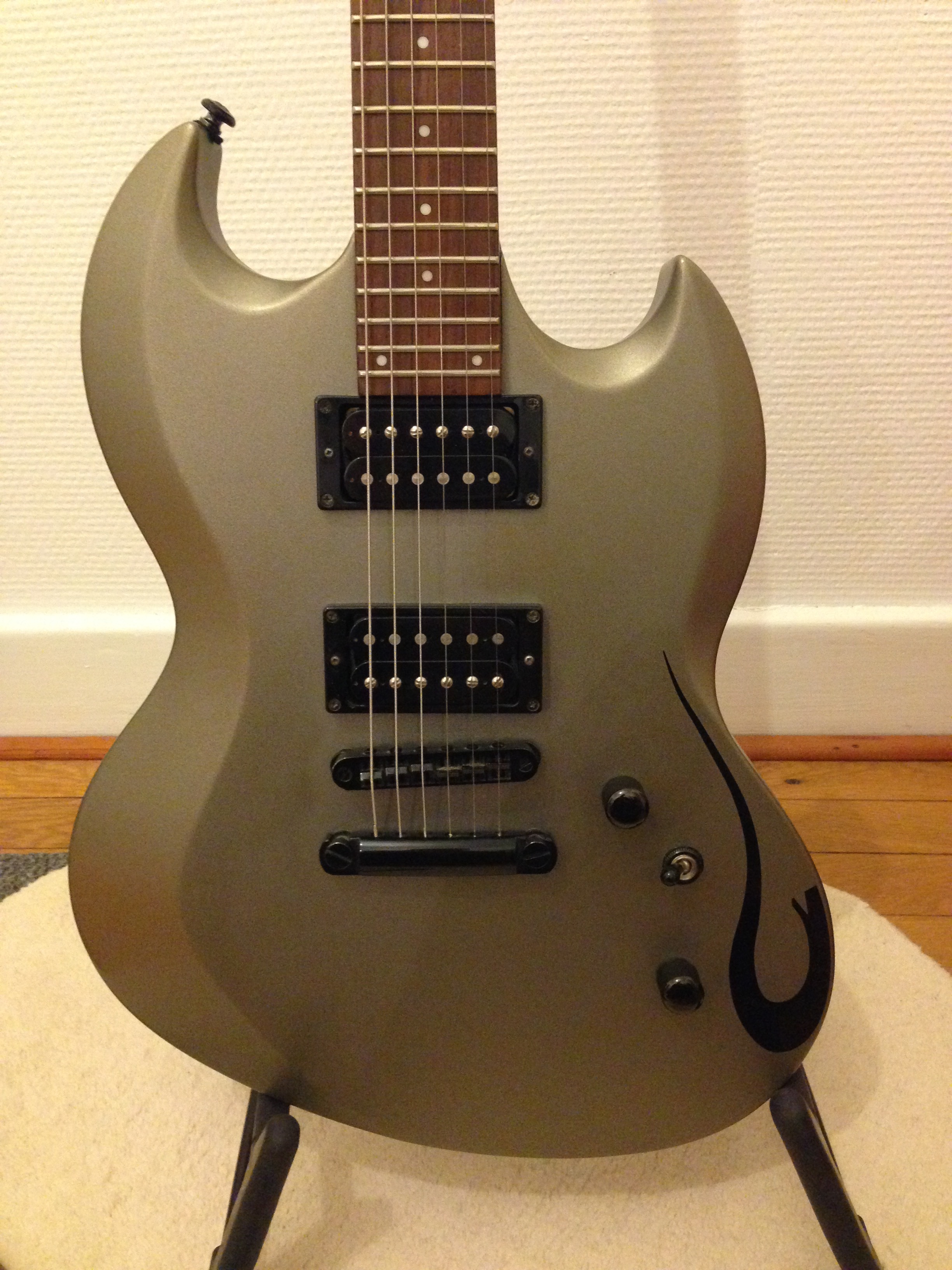 VIPER-50 - GRAY SATIN - LTD Viper-50 - Gray Satin - Audiofanzine