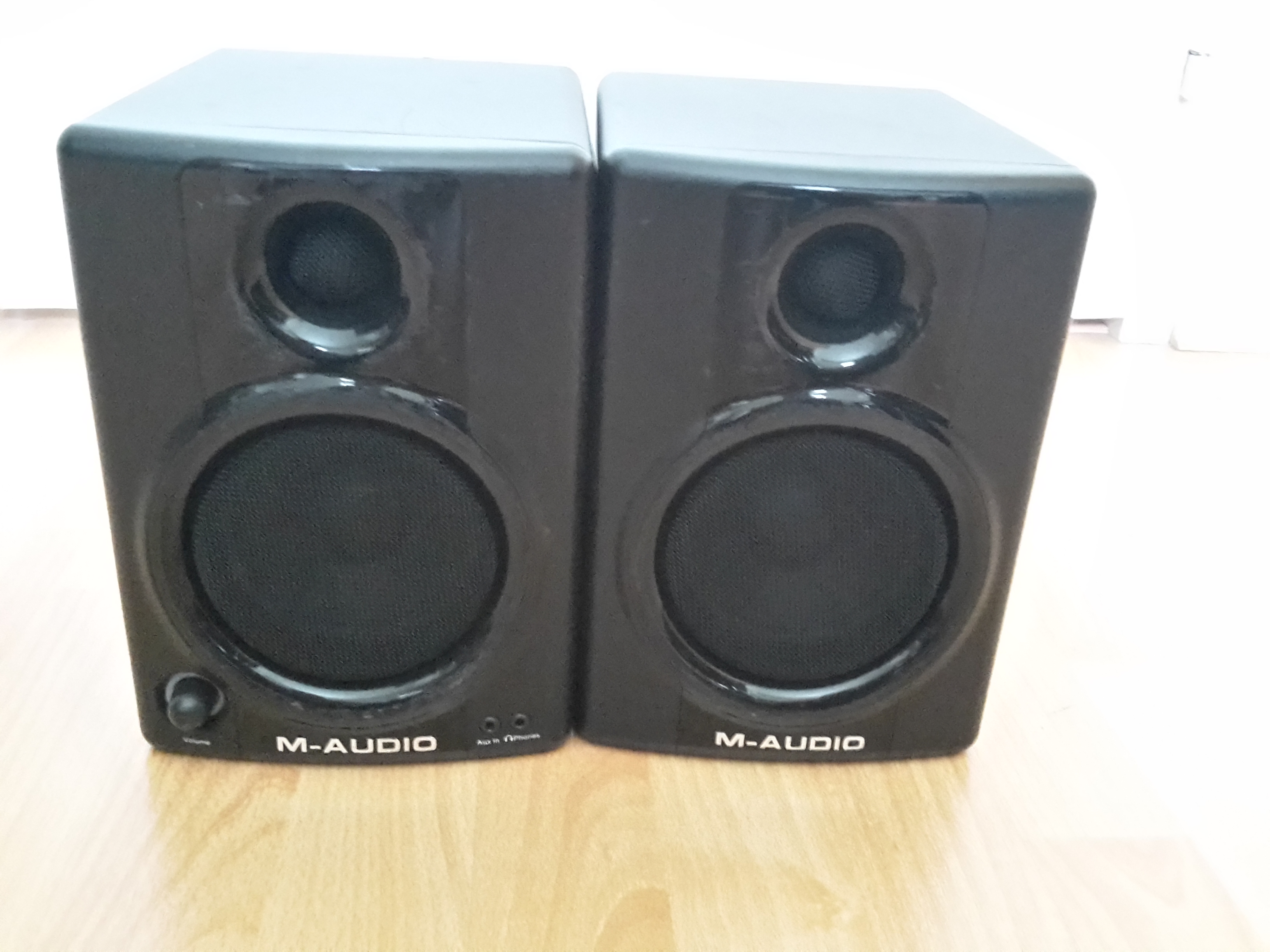 Photo MAudio AV 40 MAudio AV 40 (75136) (1438796) Audiofanzine