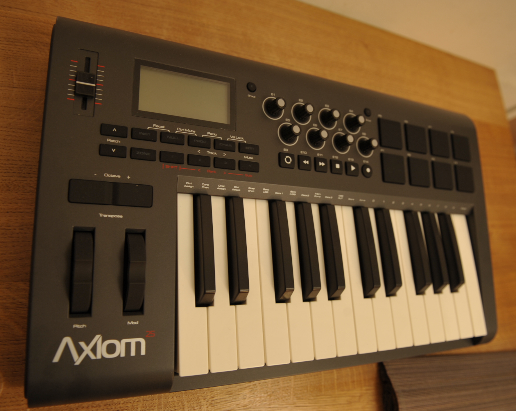 good software for m audio axiom 25