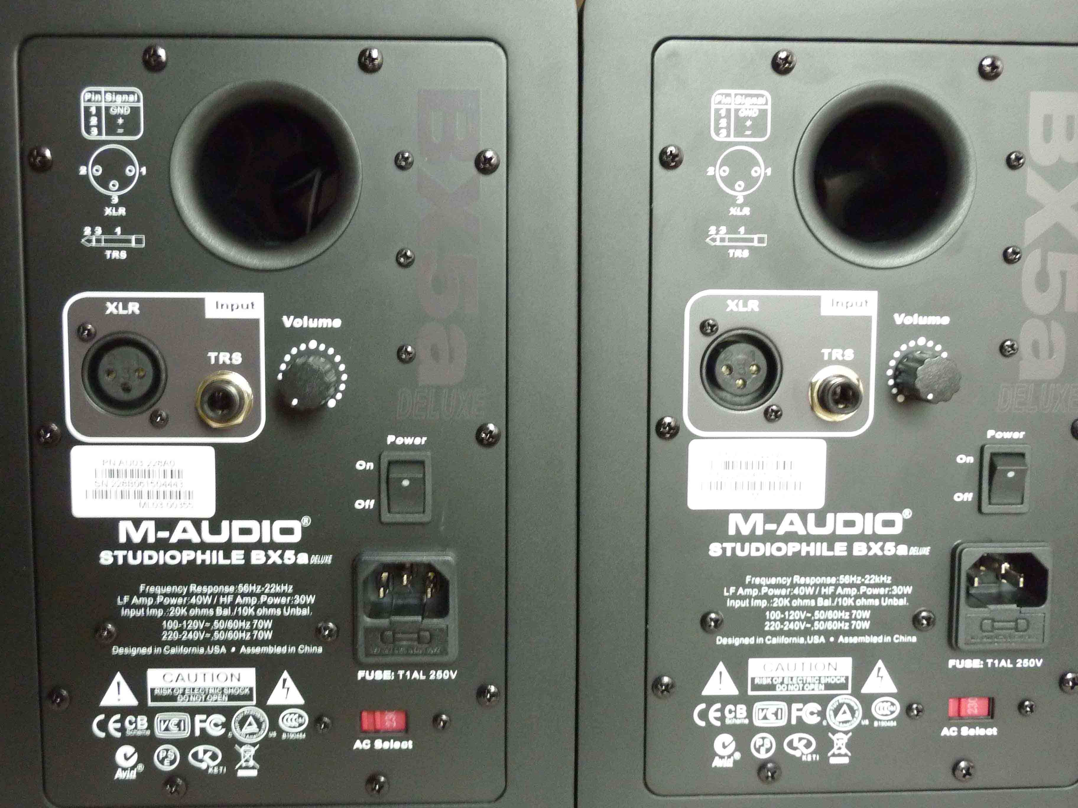 Photo MAudio BX5a Deluxe MAudio BX5a Deluxe (63998) (1628094