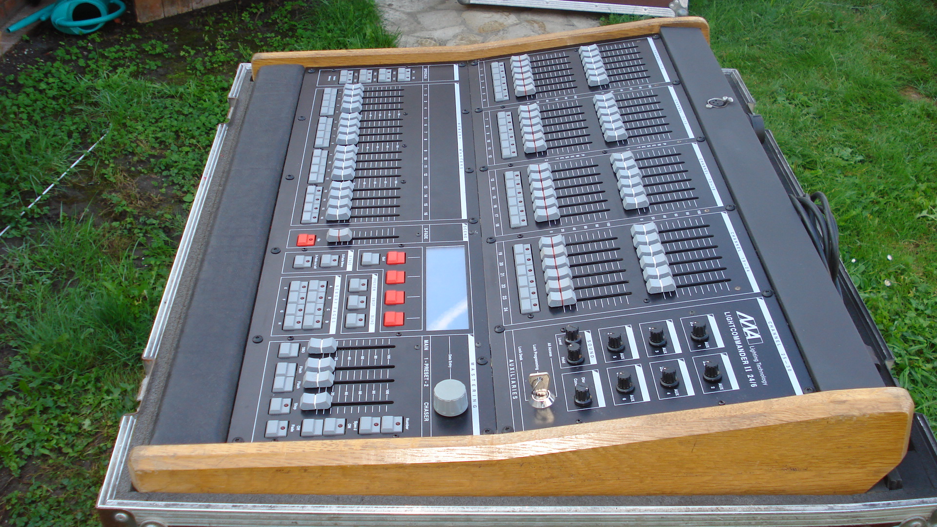 MA LIGHTING LIGHT COMMANDER II 24/6 舞台照明 ライト