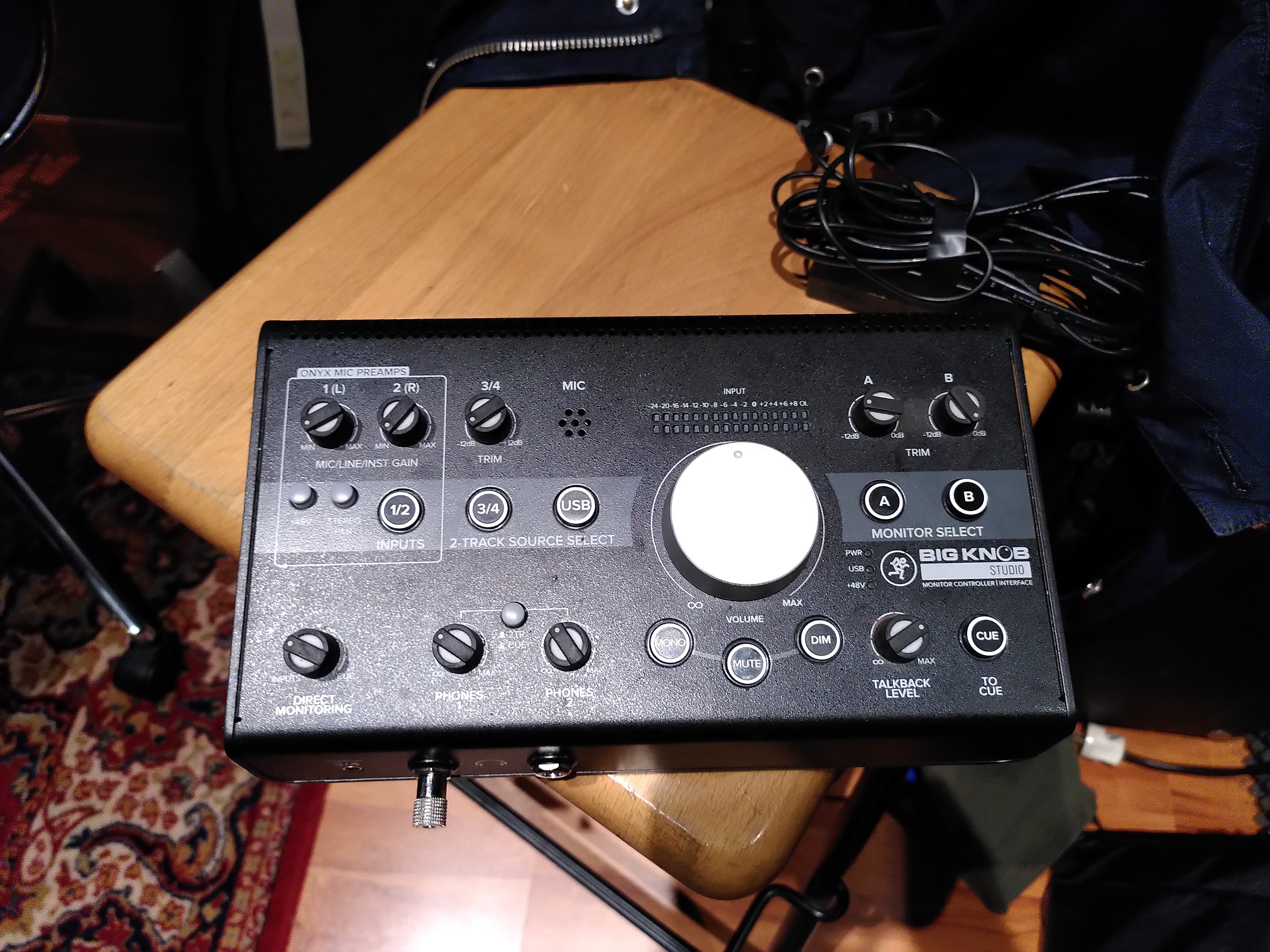 Big Knob Studio - Mackie Big Knob Studio - Audiofanzine