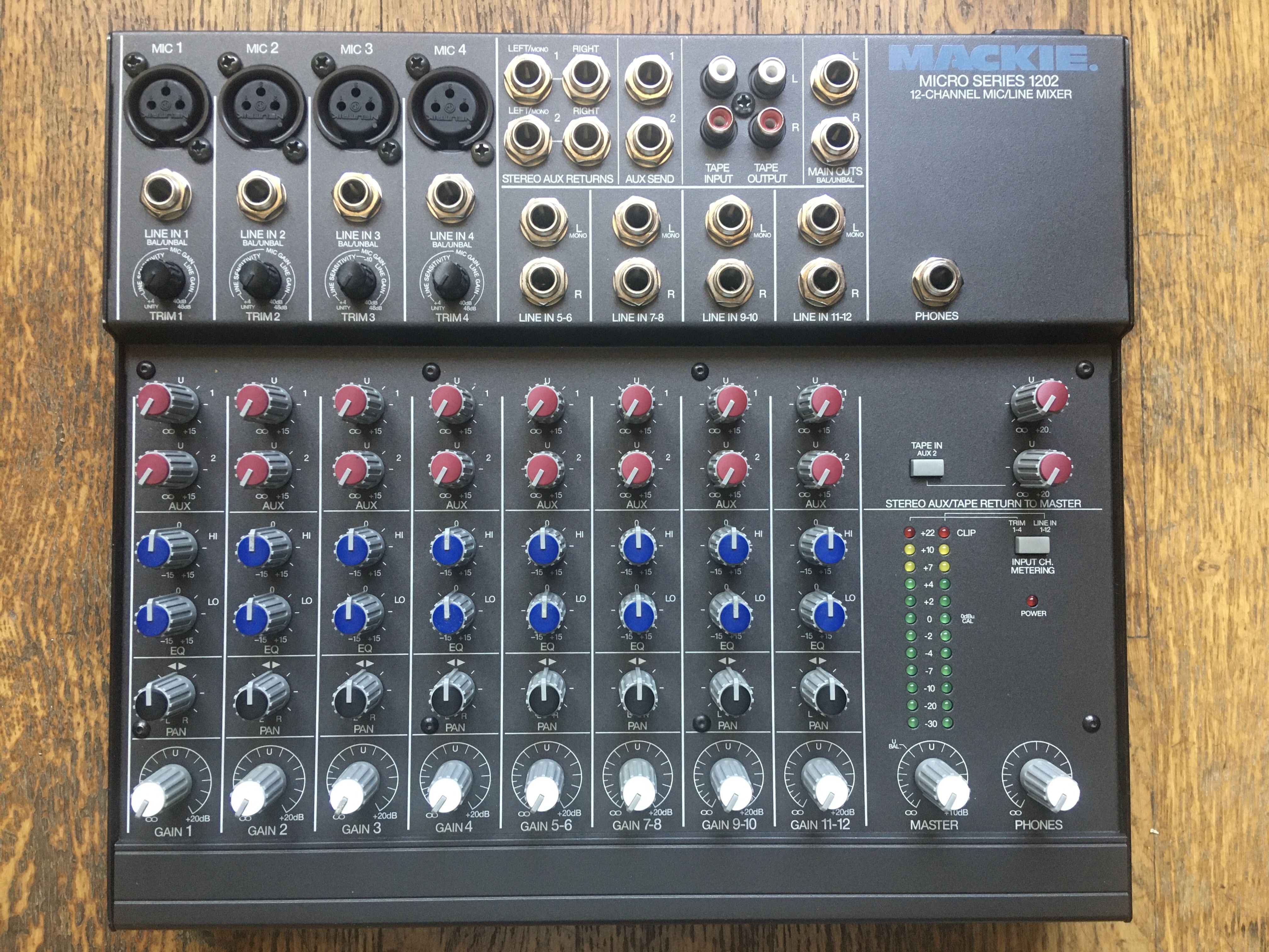 MS1202 - Mackie MS1202 - Audiofanzine