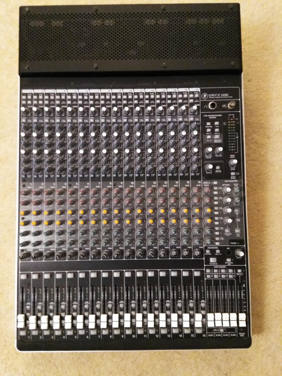 Onyx 1640i Mackie Onyx 1640i Audiofanzine