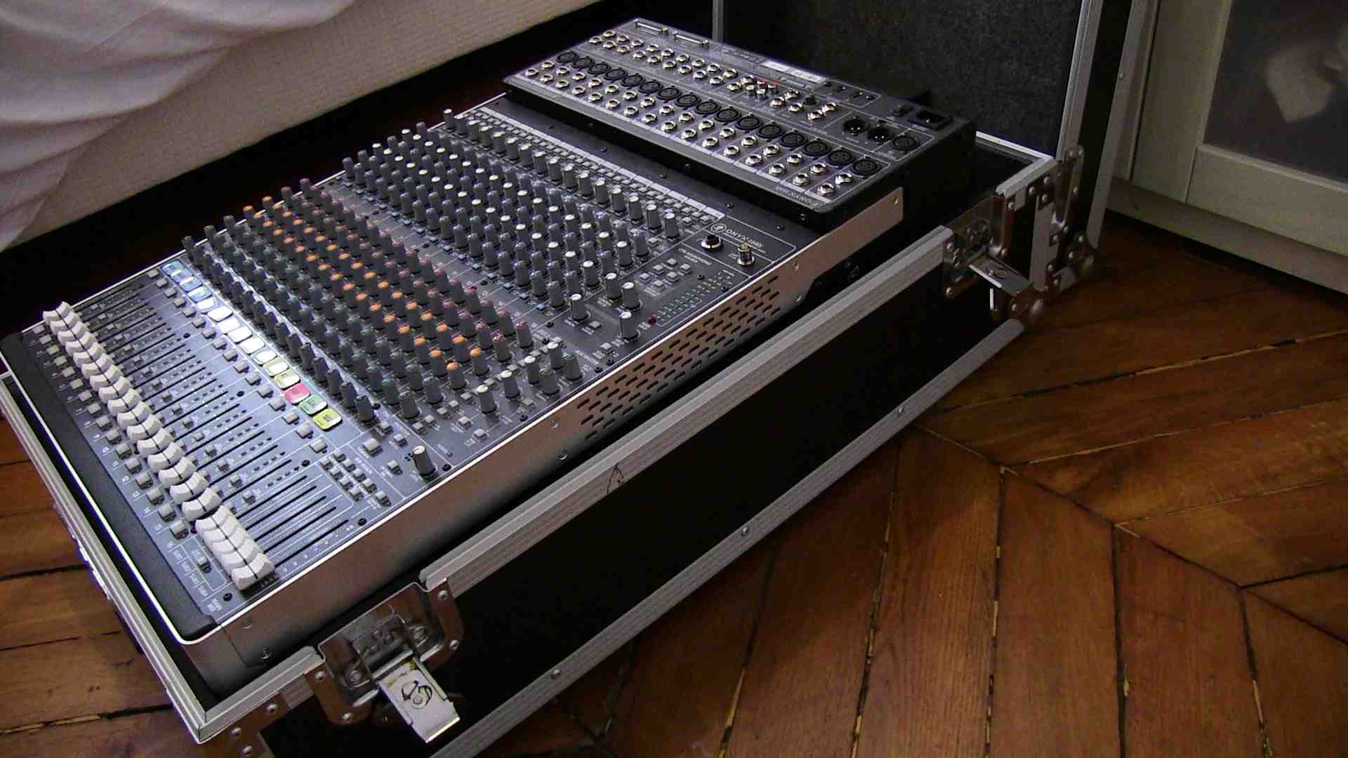 Mackie Onyx 1640i image (634439) Audiofanzine
