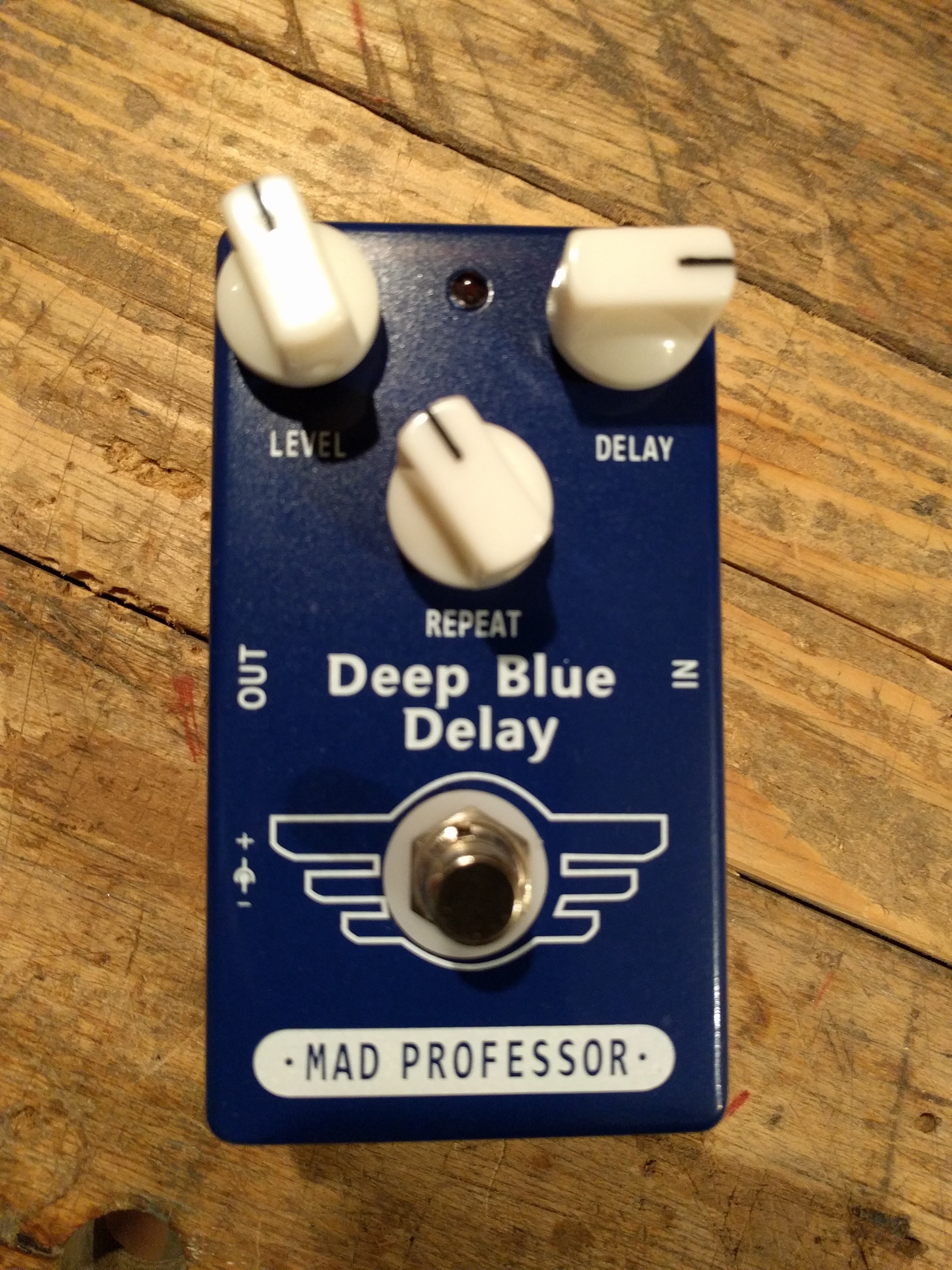 Mad professor deep blue delay схема