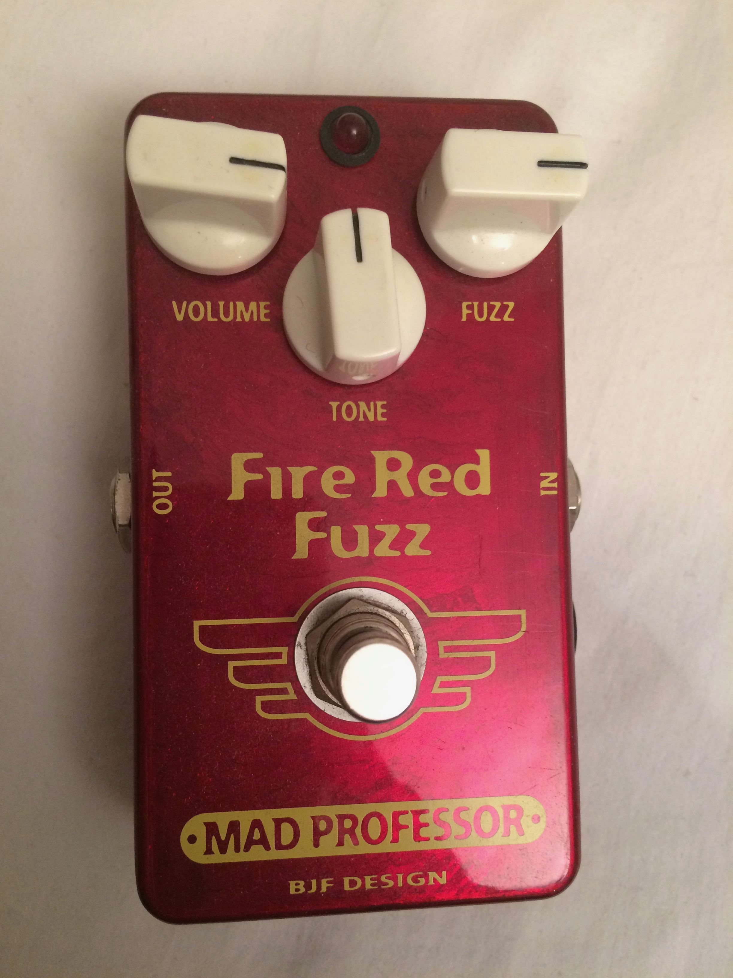 Mad Professor Fire Red Fuzz image (#1625091) - Audiofanzine