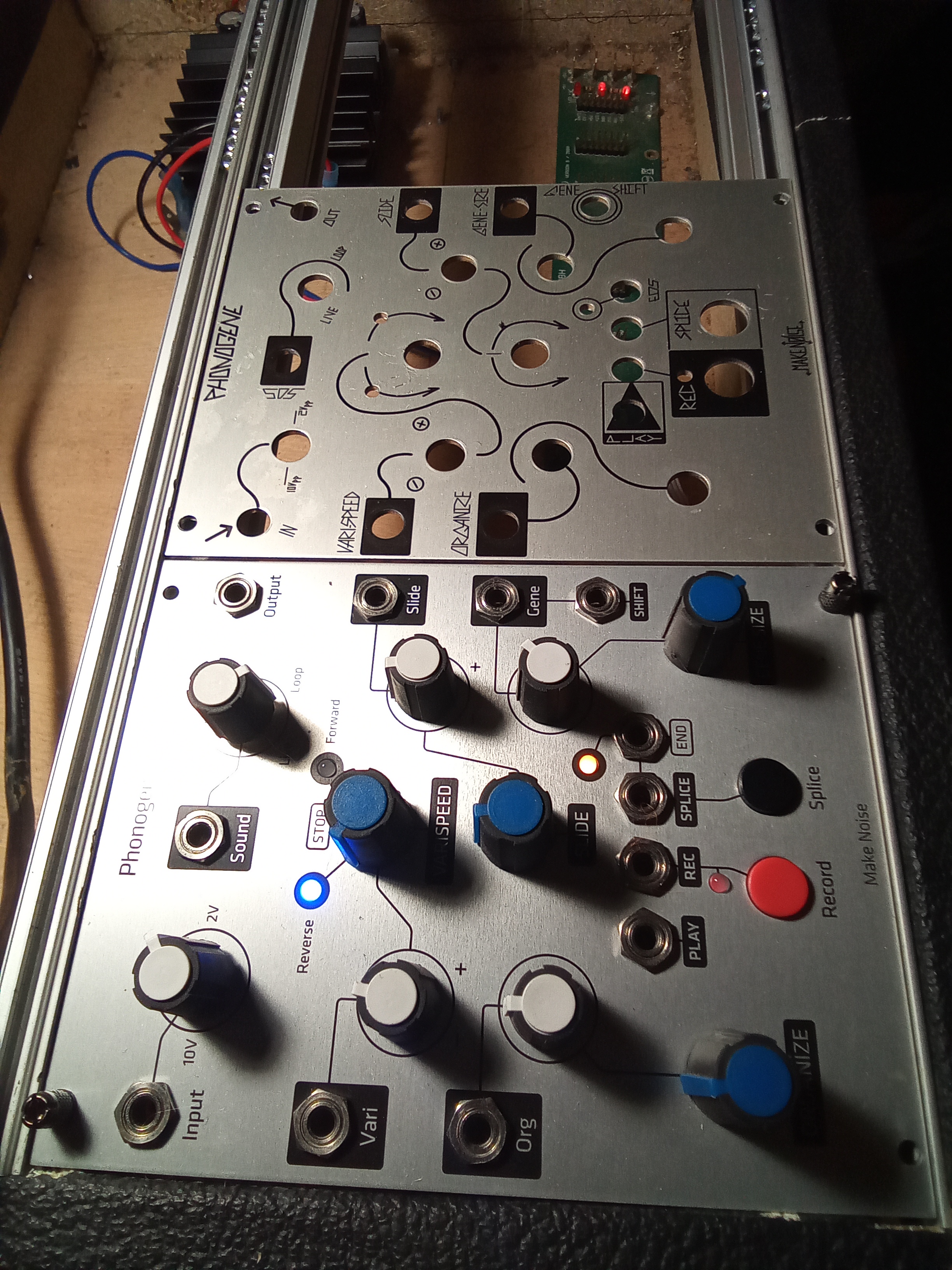 人気のクリスマスアイテムがいっぱい! Make Noise Roll Noise
