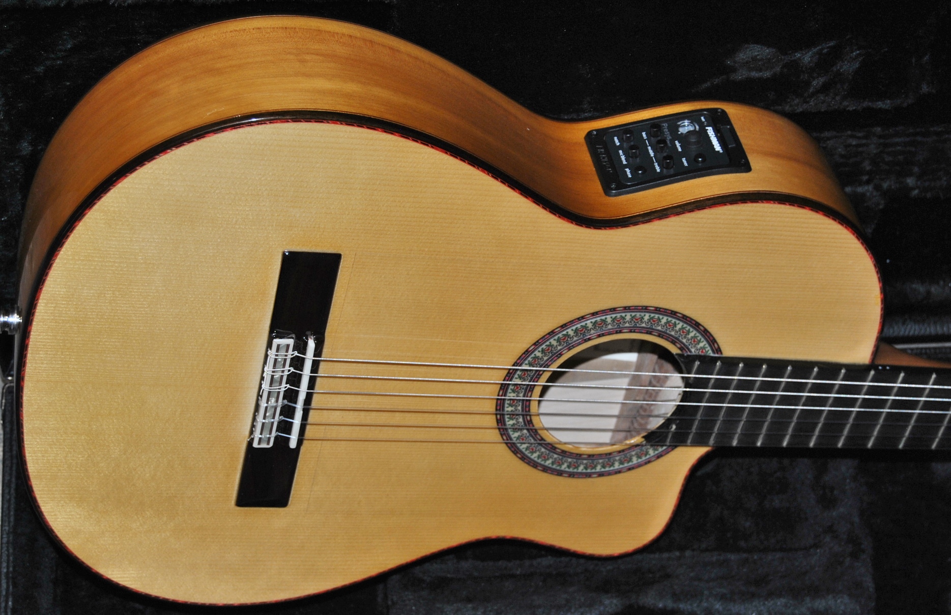 B Cutaway Manuel Rodriguez e Hijos