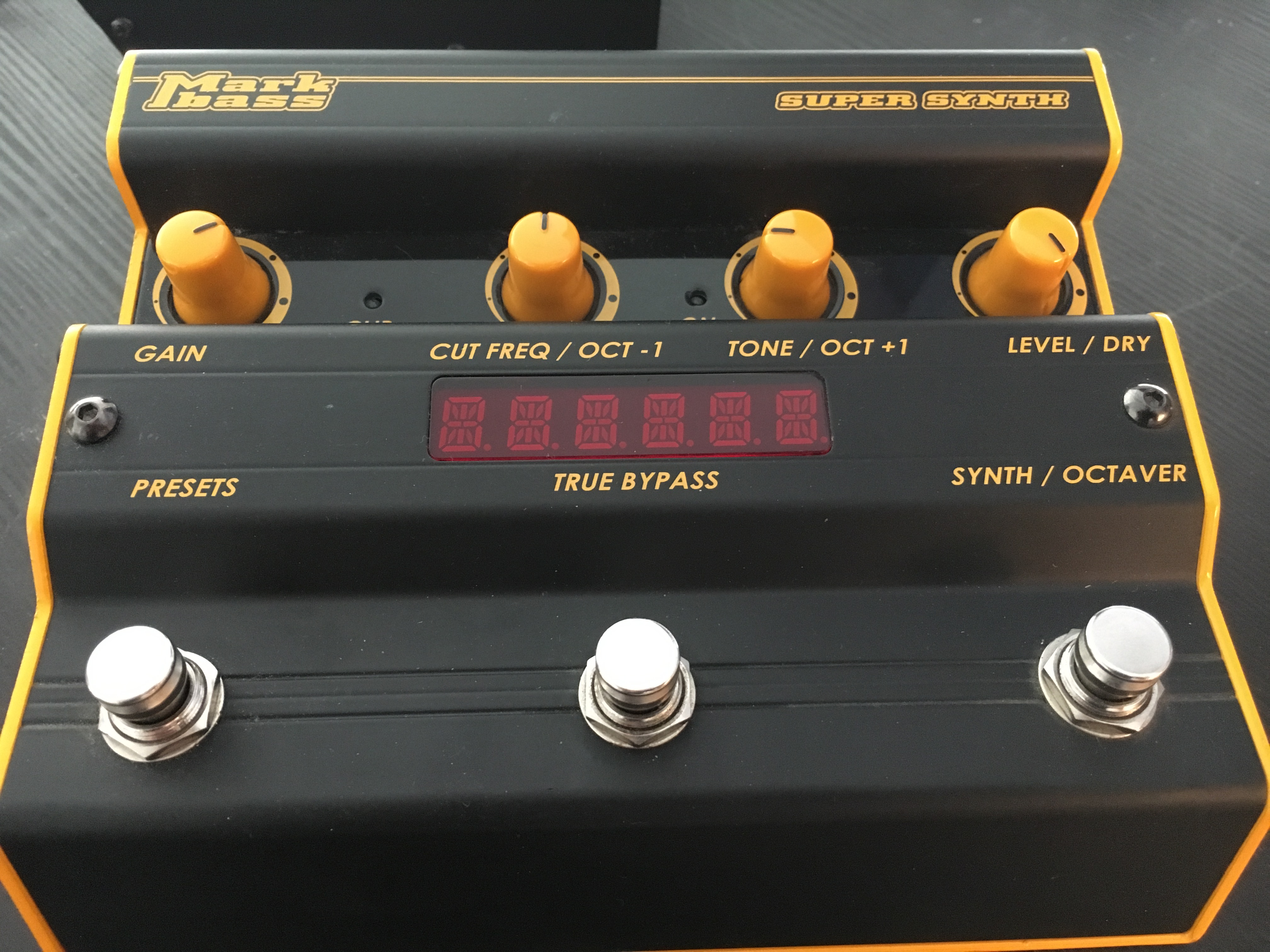 Photo Markbass Super Synth IMG 5138.JPG (1862935) Audiofanzine