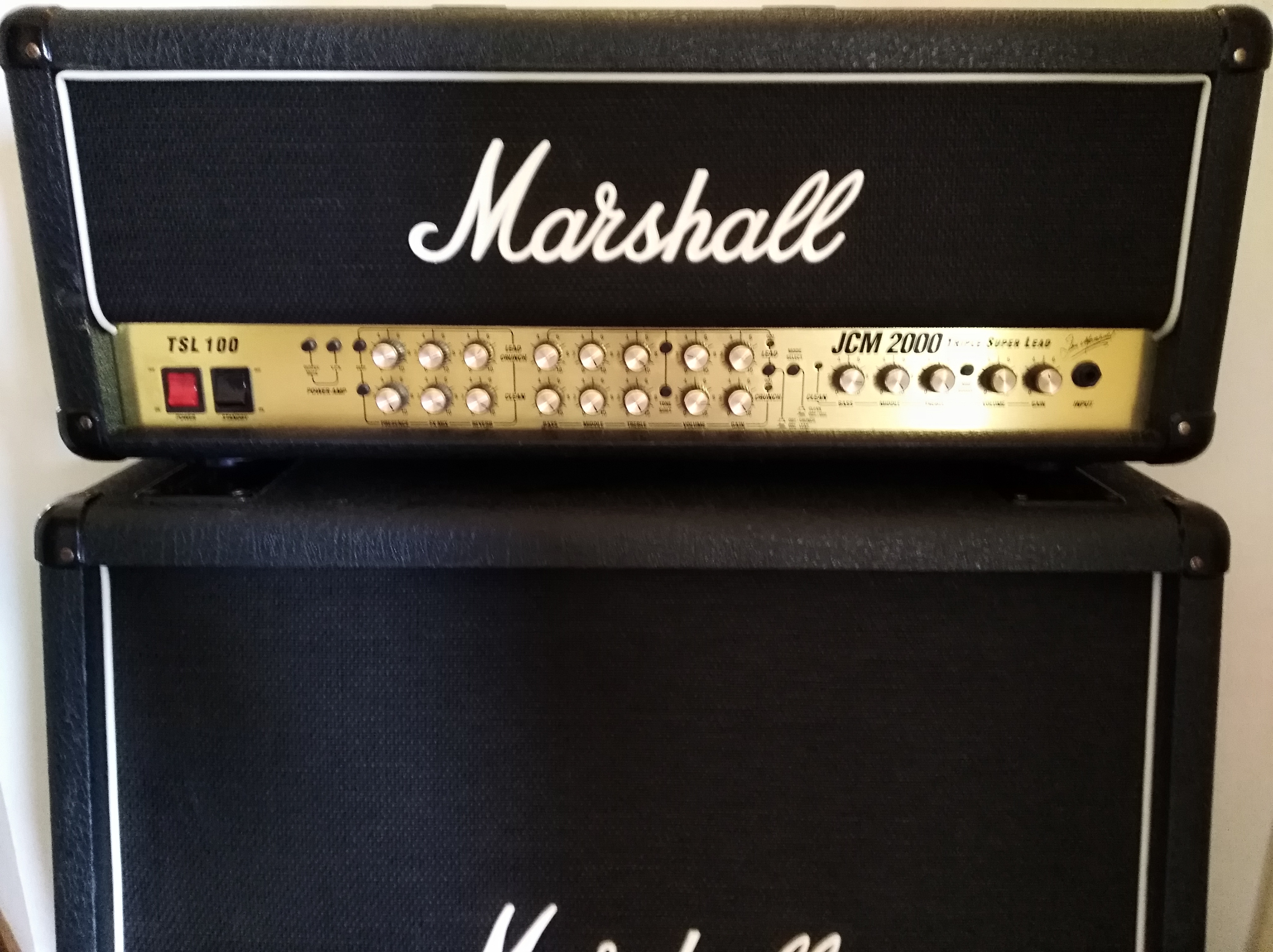 Marshall 1960A JCM800 Lead - Audiofanzine