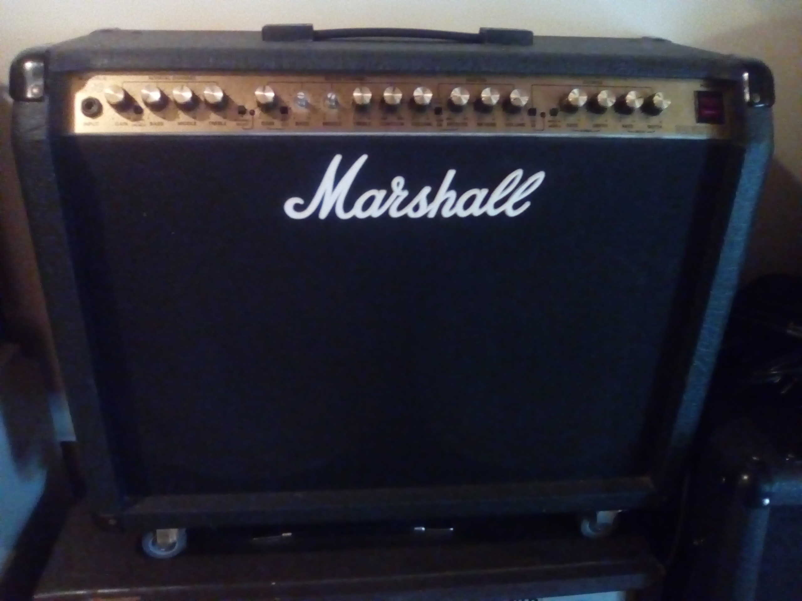 Ampli guitare MARSHALL VALVESTATE 8080