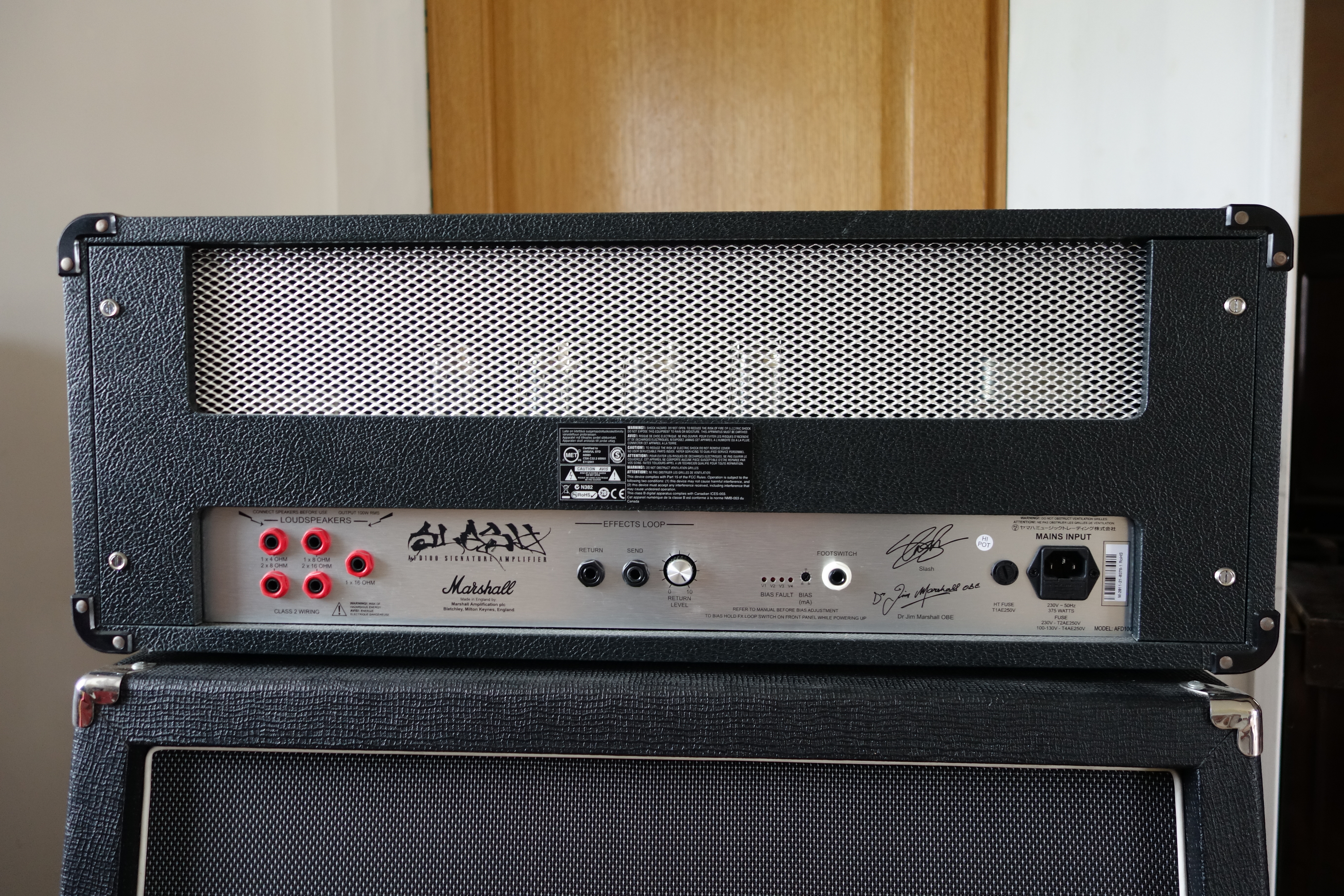 AFD100 SIGNATURE SLASH Marshall AFD100 Signature Slash Audiofanzine