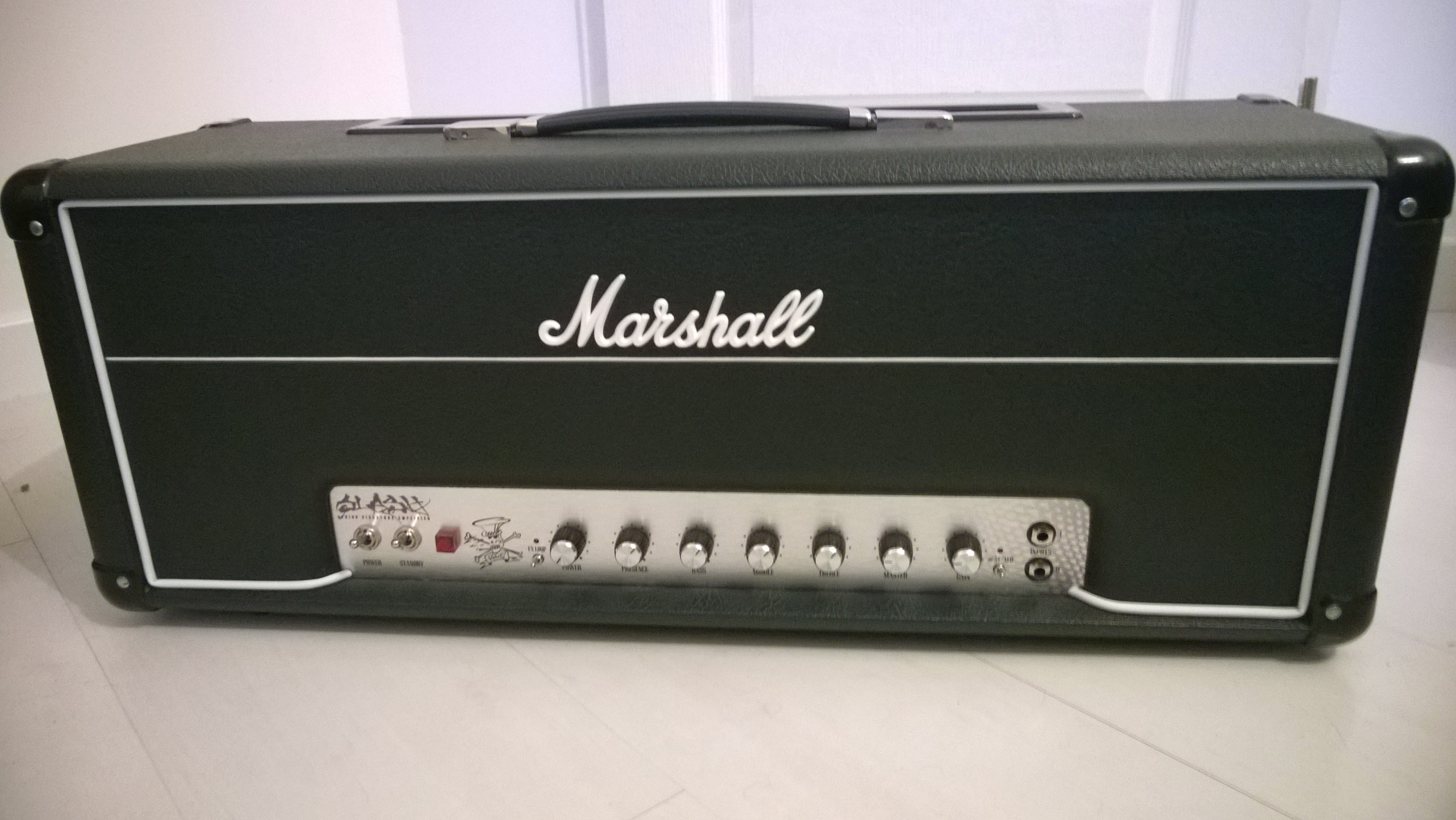 Photo Marshall AFD100 Signature Slash Marshall AFD100 Appetite For