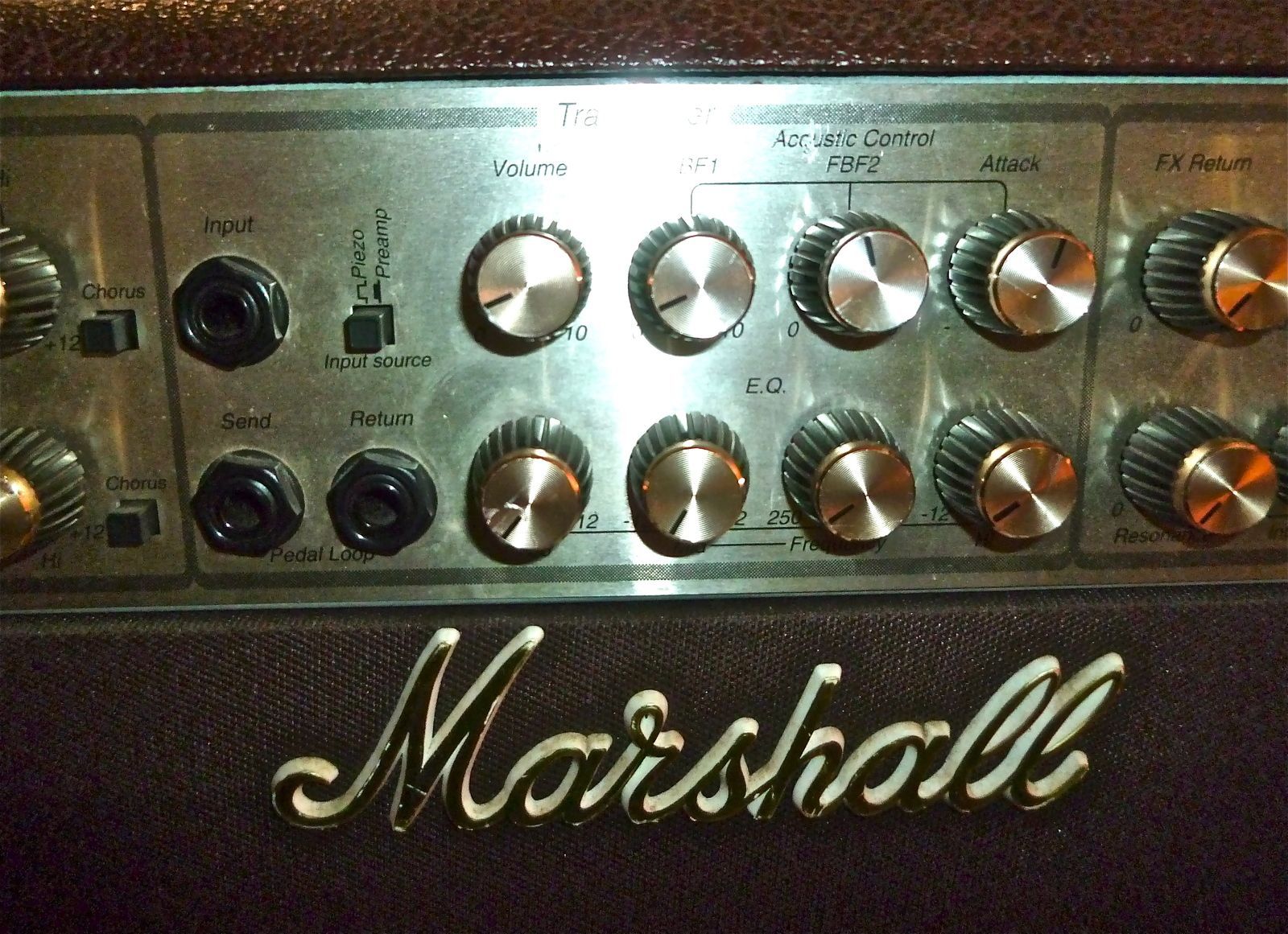 Photo Marshall AS80R Marshall Acoustic Soloist AS80R (205877) Audiofanzine