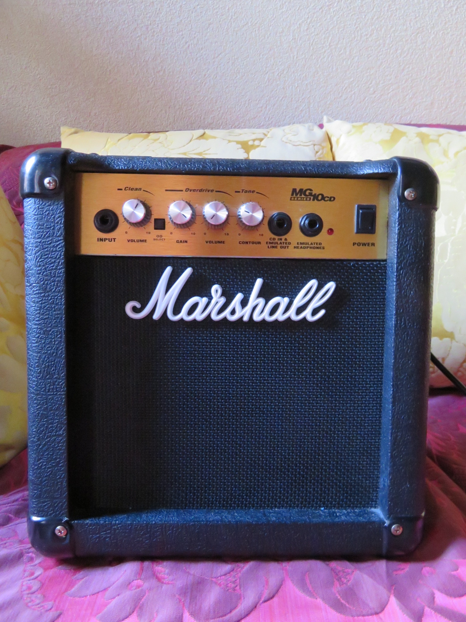MG10CD Marshall MG10CD Audiofanzine