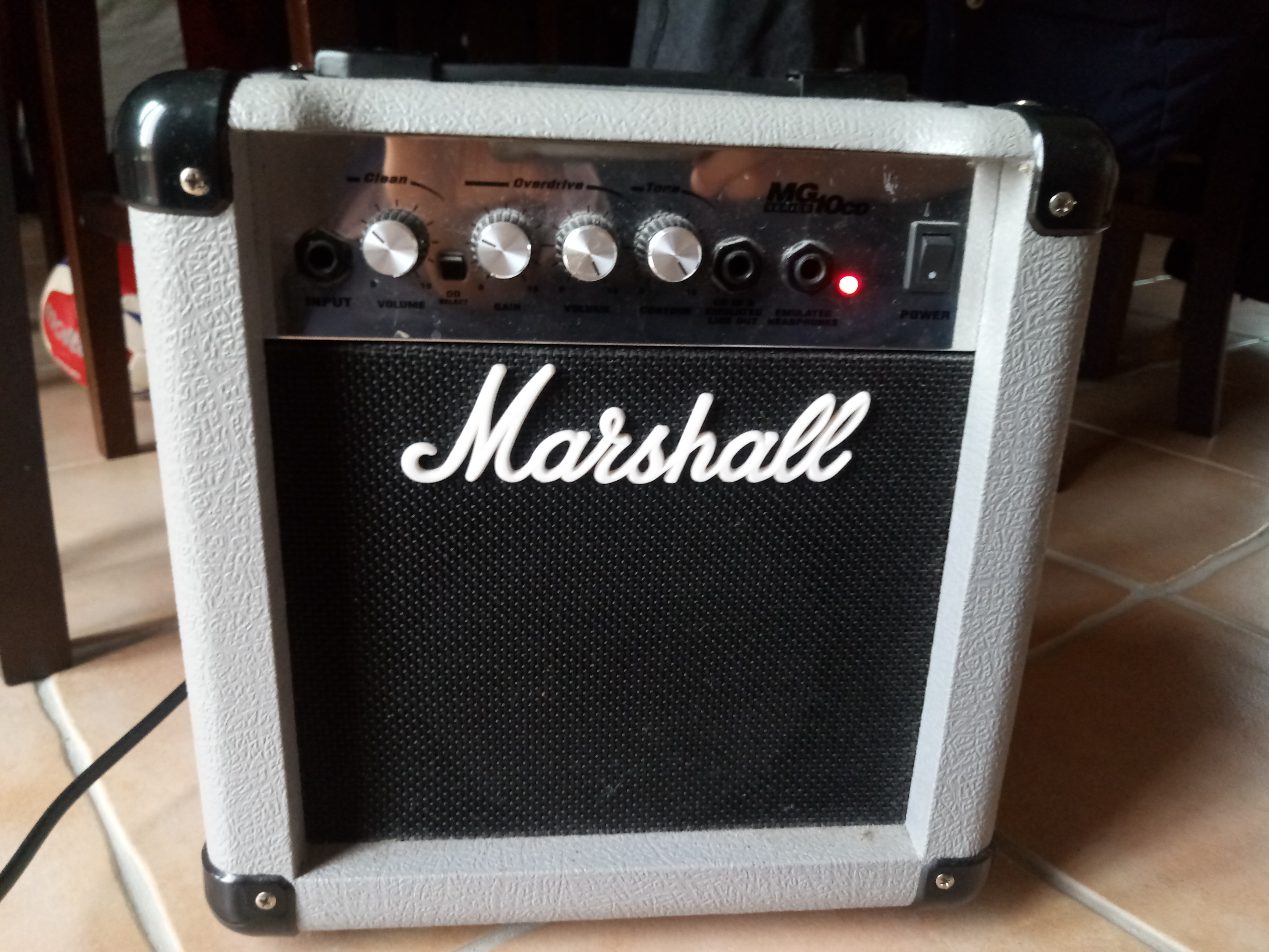 MG10CD - Marshall MG10CD - Audiofanzine