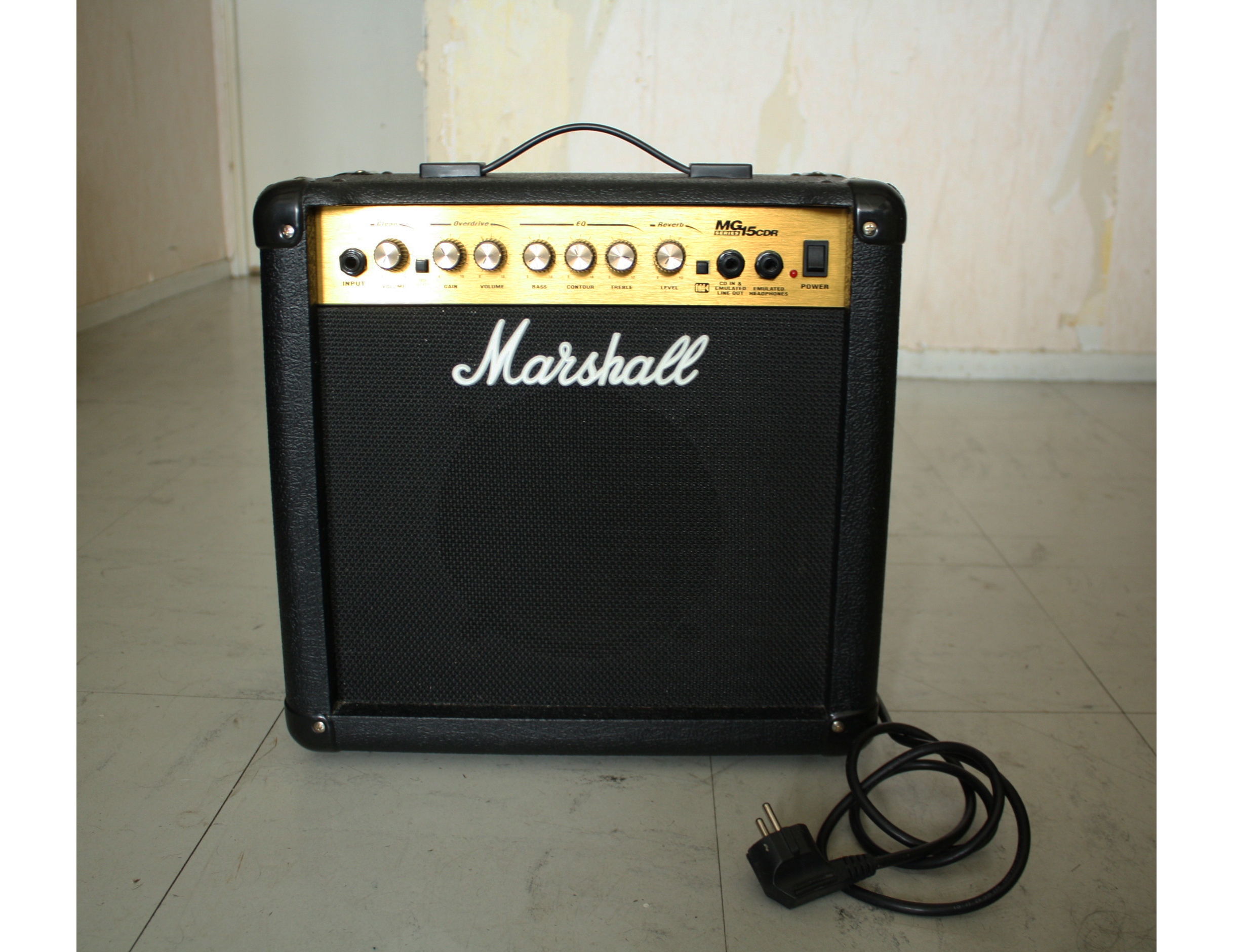 Photo Marshall MG15CDR Marshall MG15CDR (93464) (938919) Audiofanzine