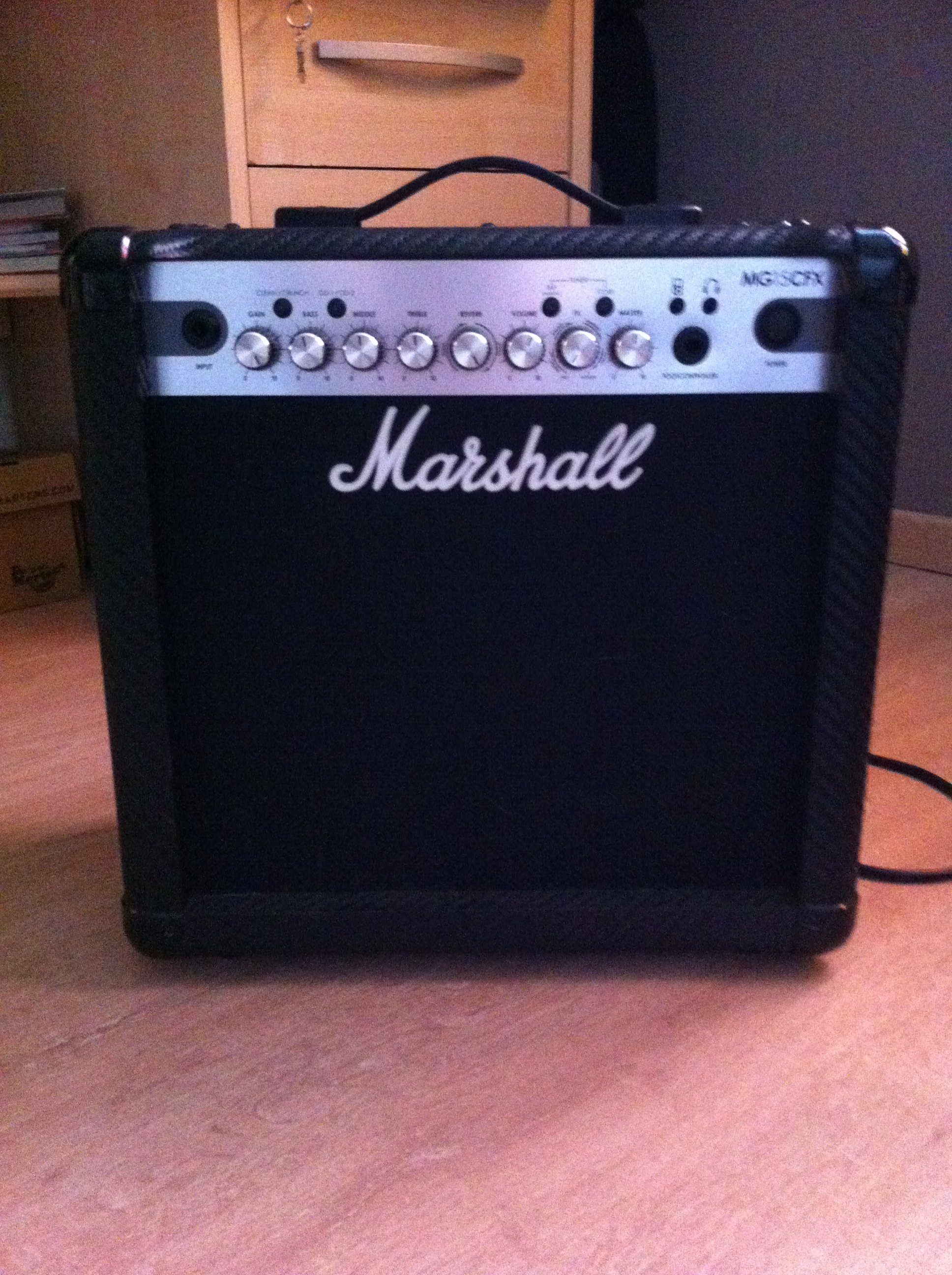 Photo Marshall MG15CFX : Marshall MG15CFX (13718) (#876166) - Audiofanzine