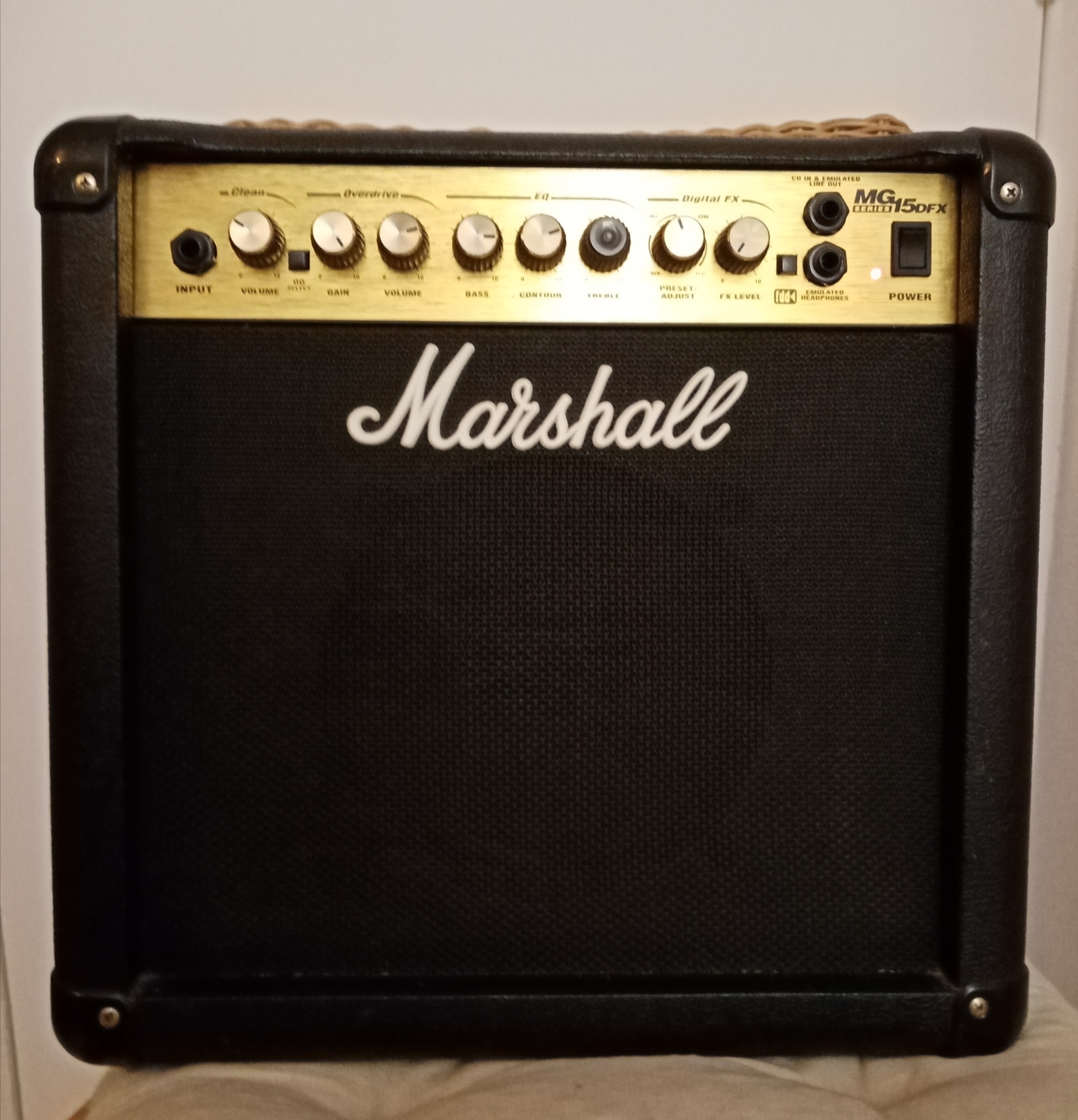 Marshall on sale amp mg15dfx