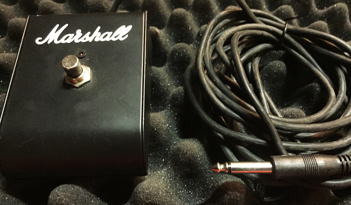 PEDL001 FOOTSWITCH 1WAY Marshall PEDL001 Footswitch 1way Audiofanzine