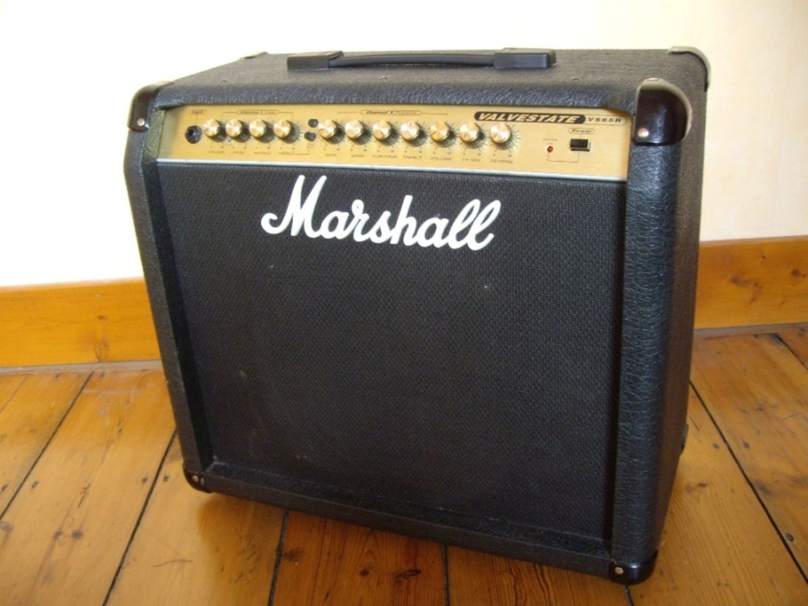 Marshall Valvestate. Marshall avt412a. Комбоусилитель и процессор.