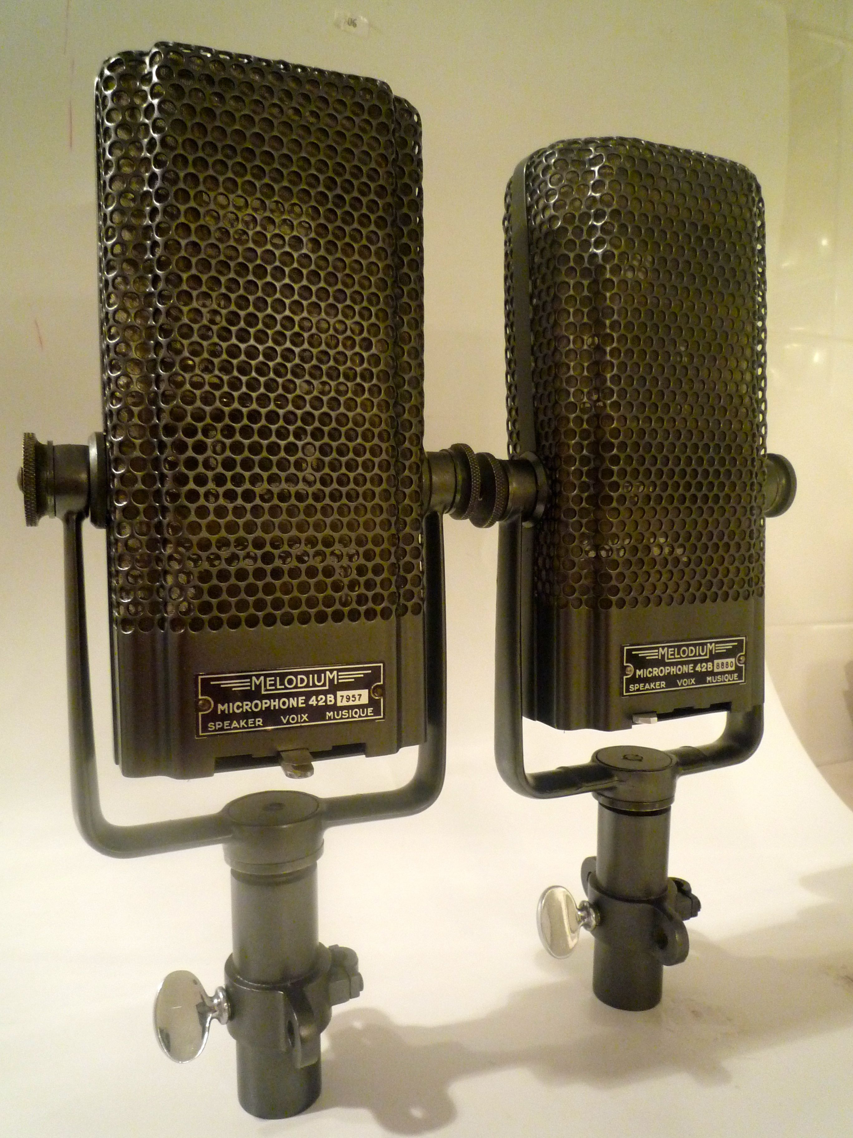 couple de microphones Melodium 42 b (IledeFrance) Audiofanzine