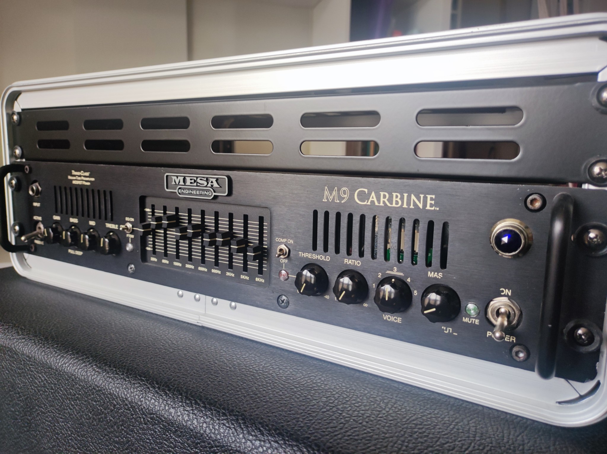 M9 Carbine Rackmount - Mesa Boogie M9 Carbine Rackmount - Audiofanzine