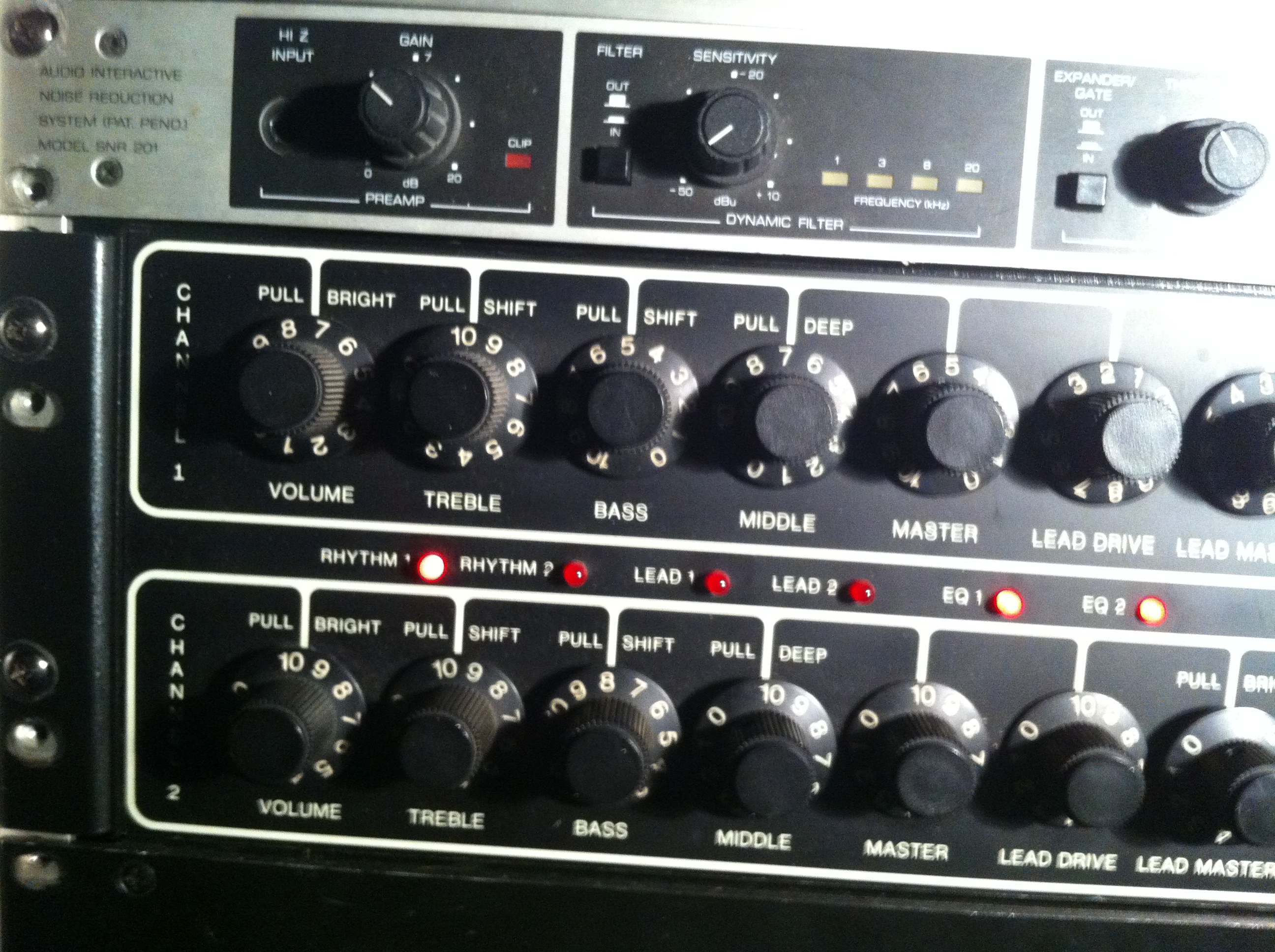 Photo Mesa Boogie Quad Preamp : Mesa Boogie Quad Preamp (87023 ...