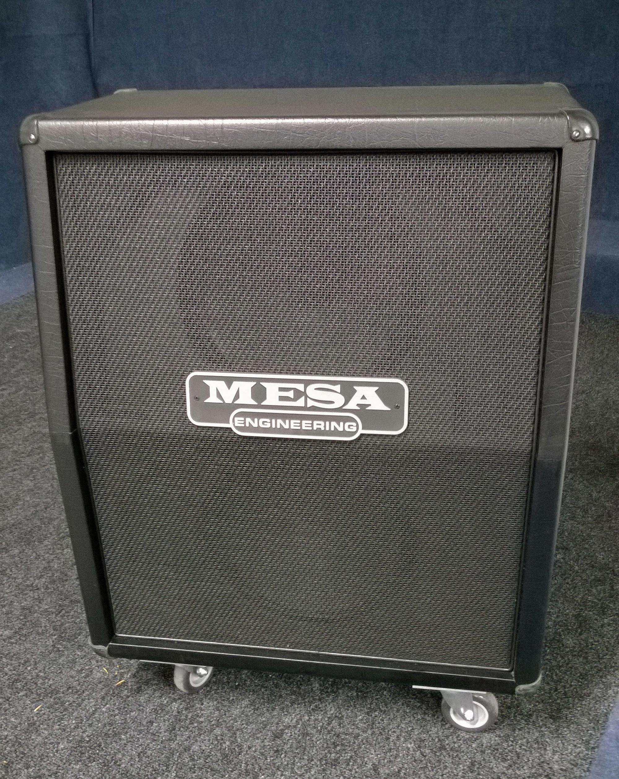 Photo Mesa Boogie Recto 2x12 Vertical Slant : Mesa Boogie Rectifier ...