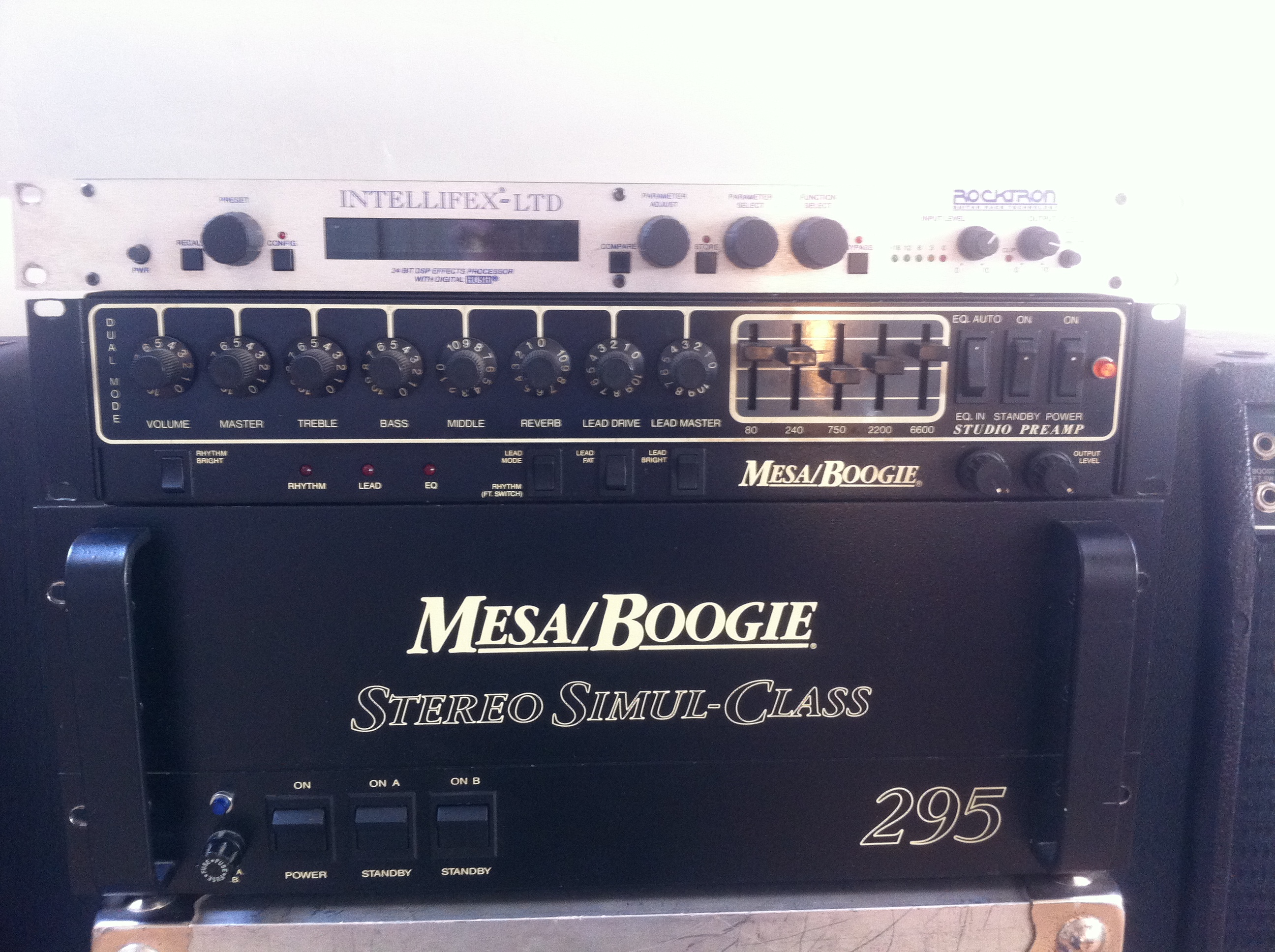 Mesa Boogie Studio Preamp image (445685) Audiofanzine