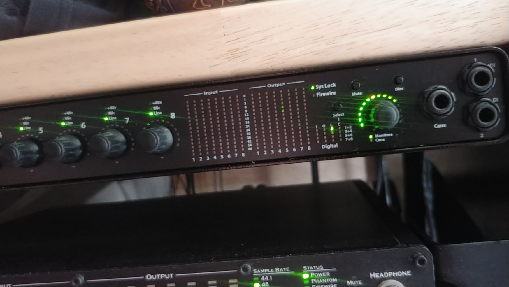 Metric Halo ULN8 3d Metric Halo Metric Halo ULN8 3d Audiofanzine