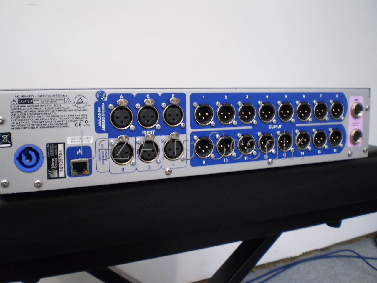 GALILEO 616 Meyer Sound Galileo 616 Audiofanzine
