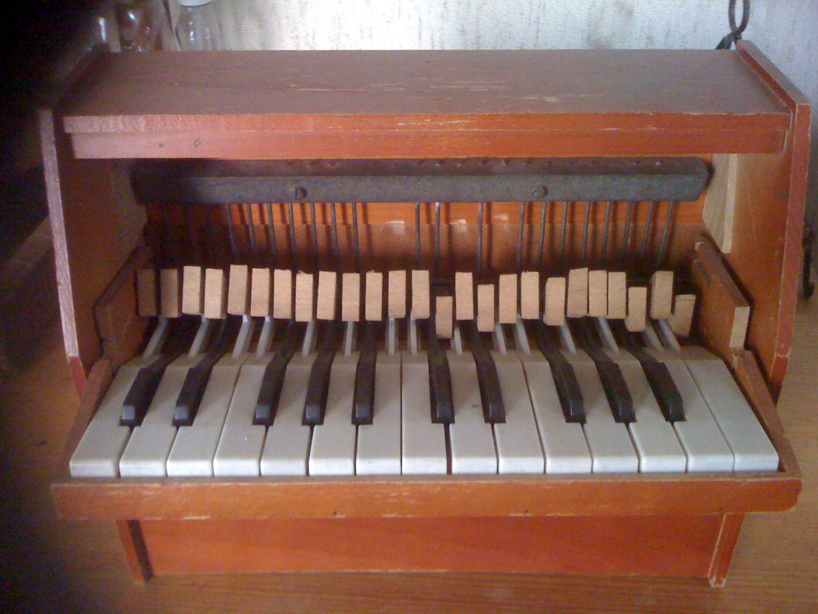 michelsonne toy piano