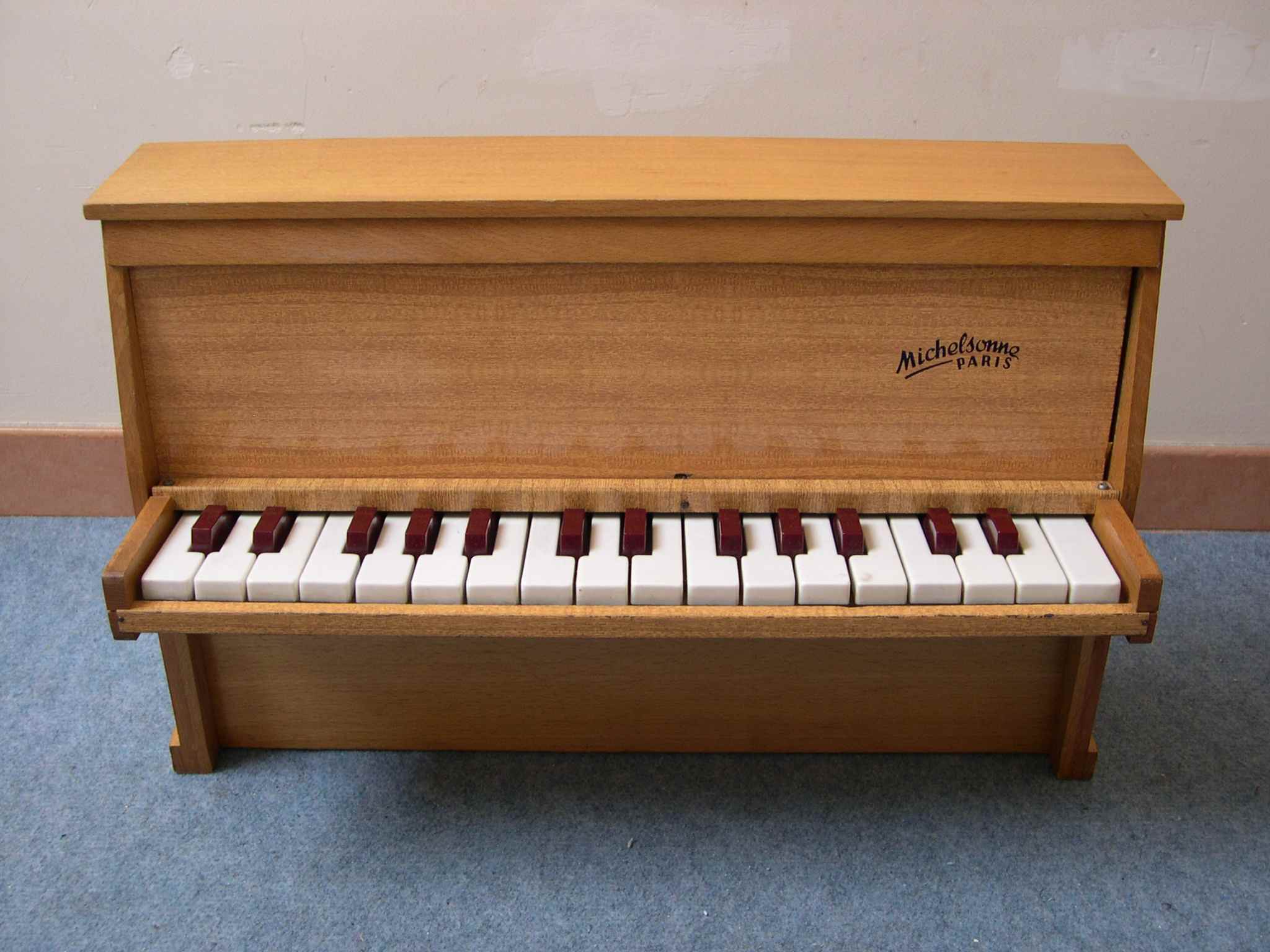 michelsonne-paris-toy-piano-30-keys-75096.jpg