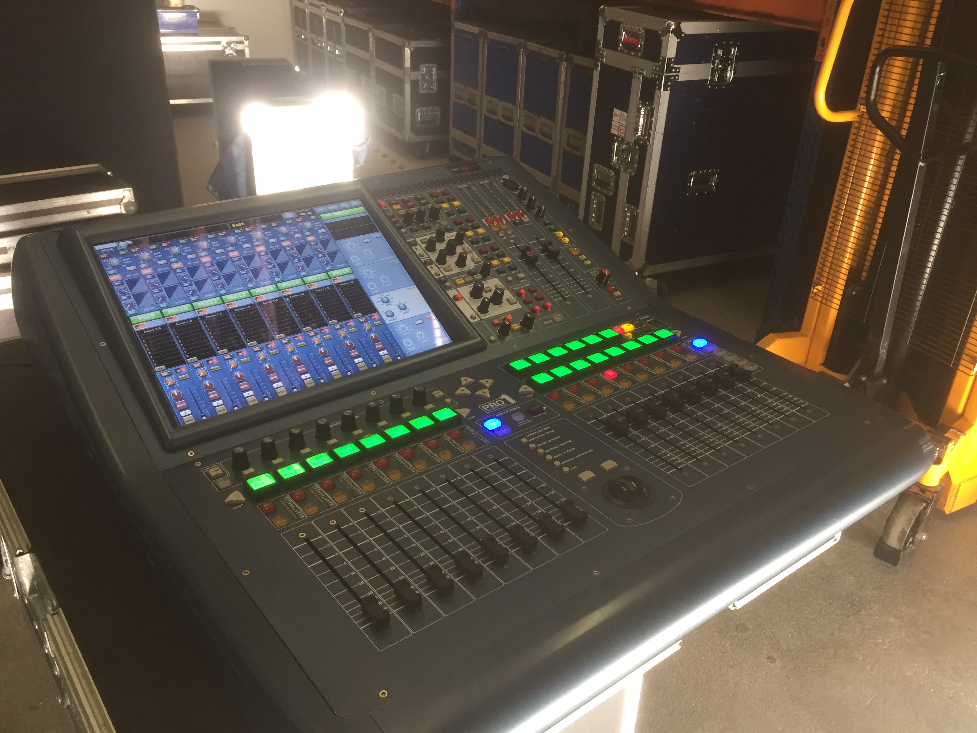 PRO1 Midas PRO1 Audiofanzine