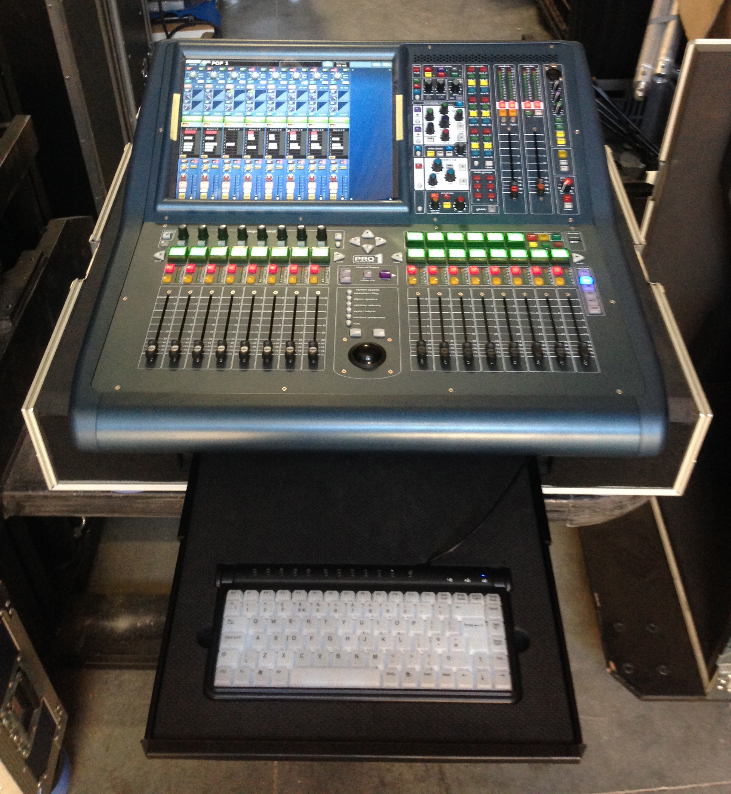 Photo Midas PRO1 Midas Pro 1 (954368) Audiofanzine