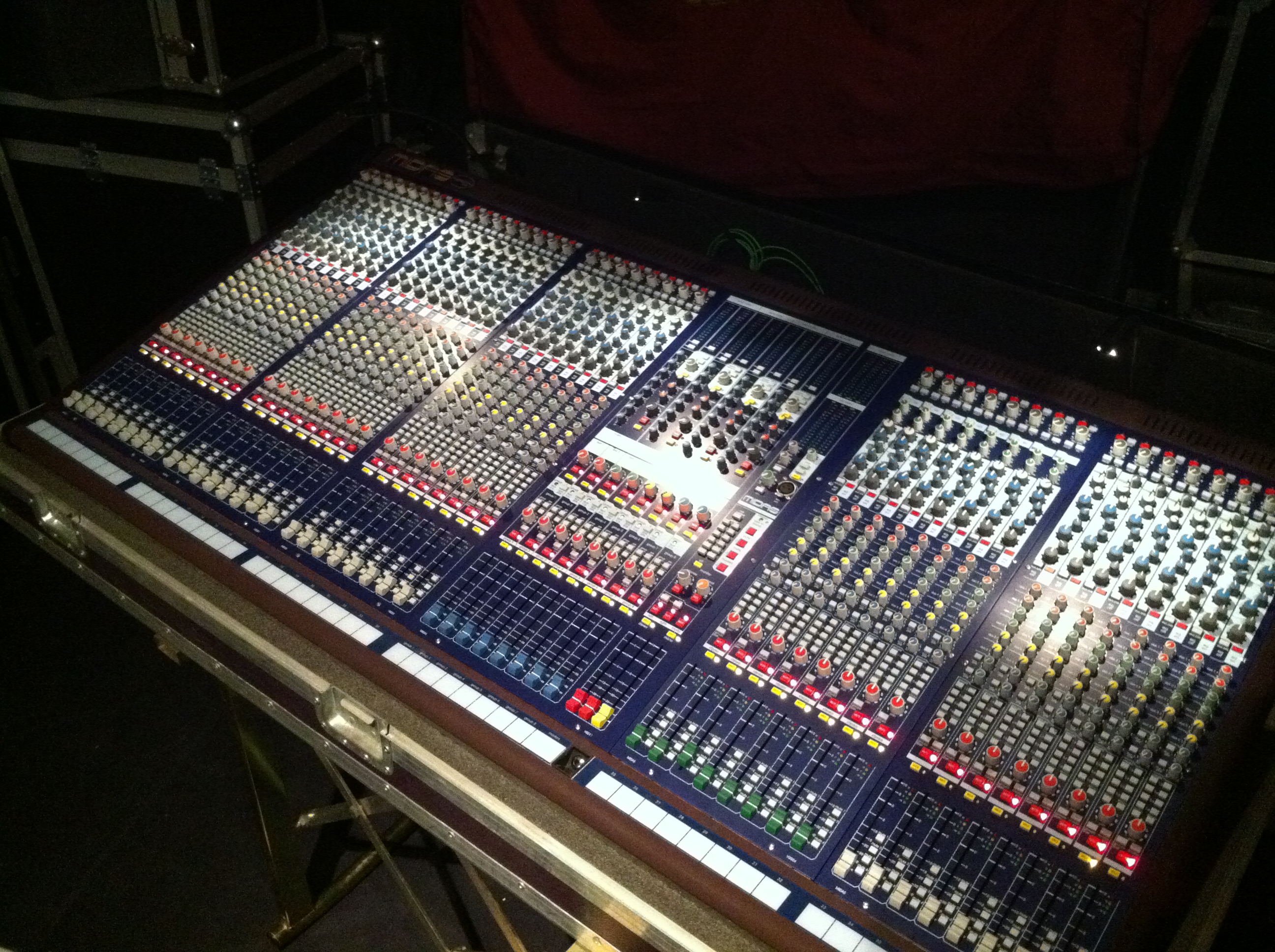 Midas Verona 400 Touring image (357358) Audiofanzine