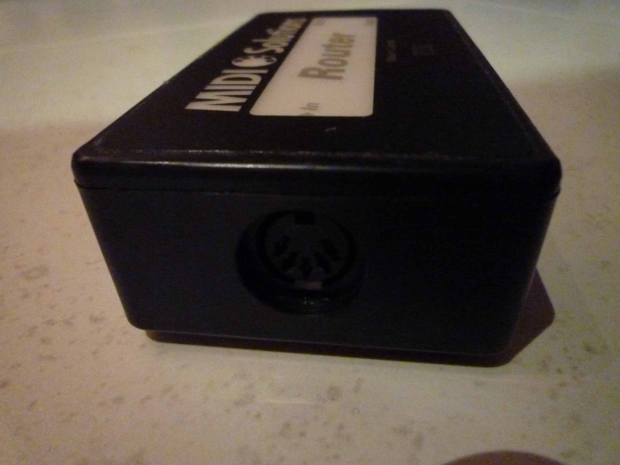 ROUTER Midi Solutions Router Audiofanzine