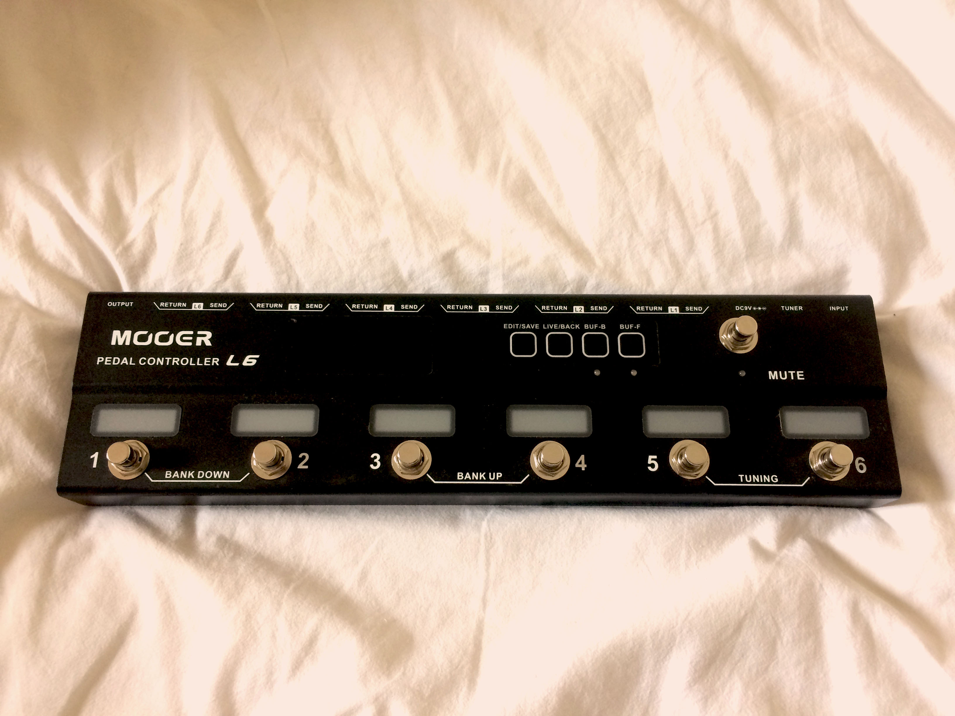 Pedal Controller L6 Mooer Pedal Controller L6 Audiofanzine