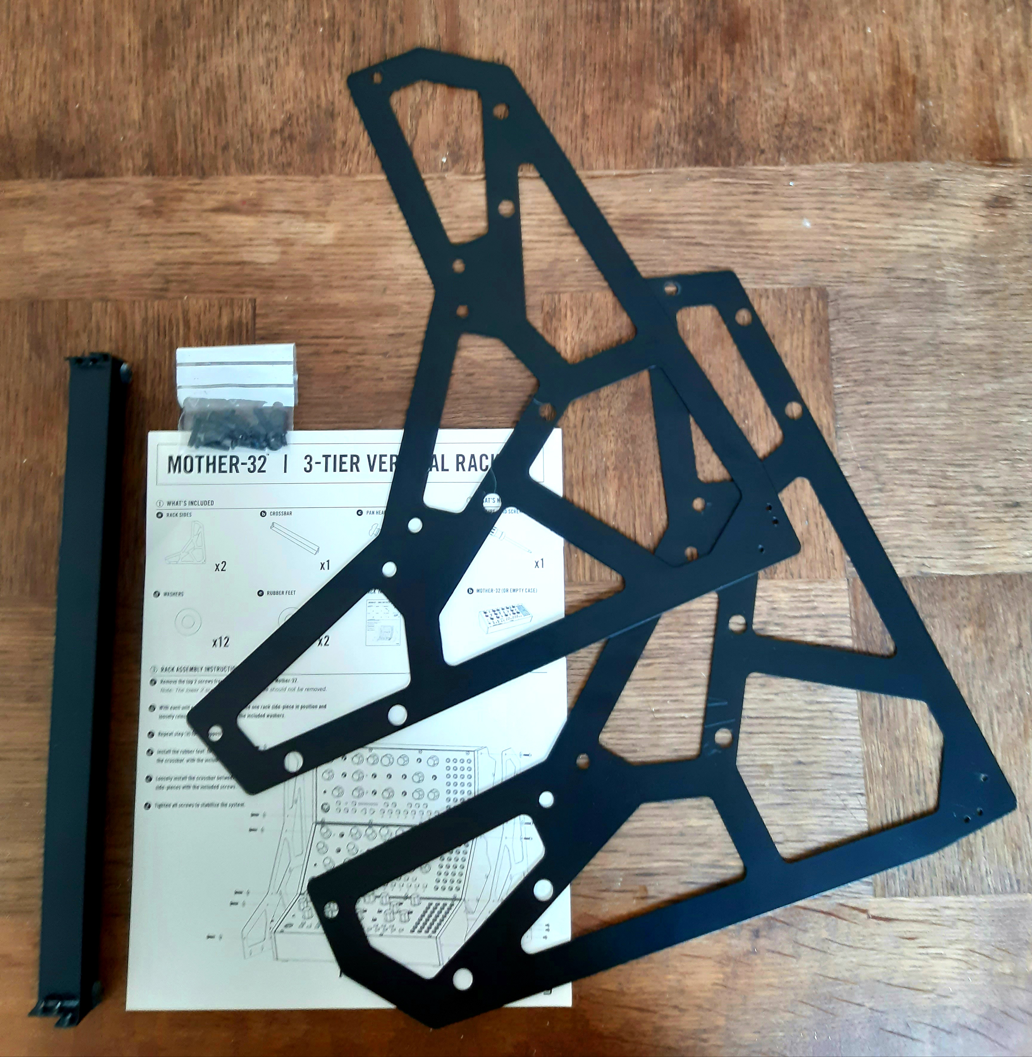 moog THREE-TIER RACK　3段スタンド　※DFAMなどに 3-tier Moog Rack Stand for Moog Mother-32, DFAM