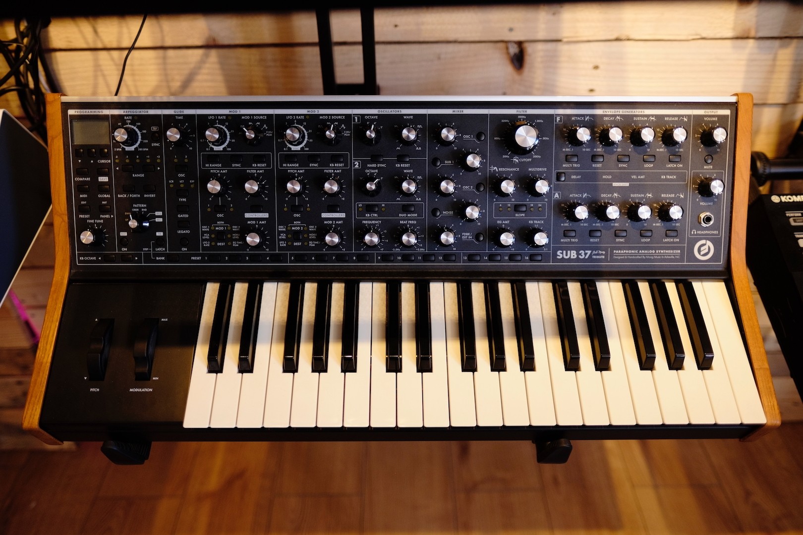 moog voyager vs sub 37