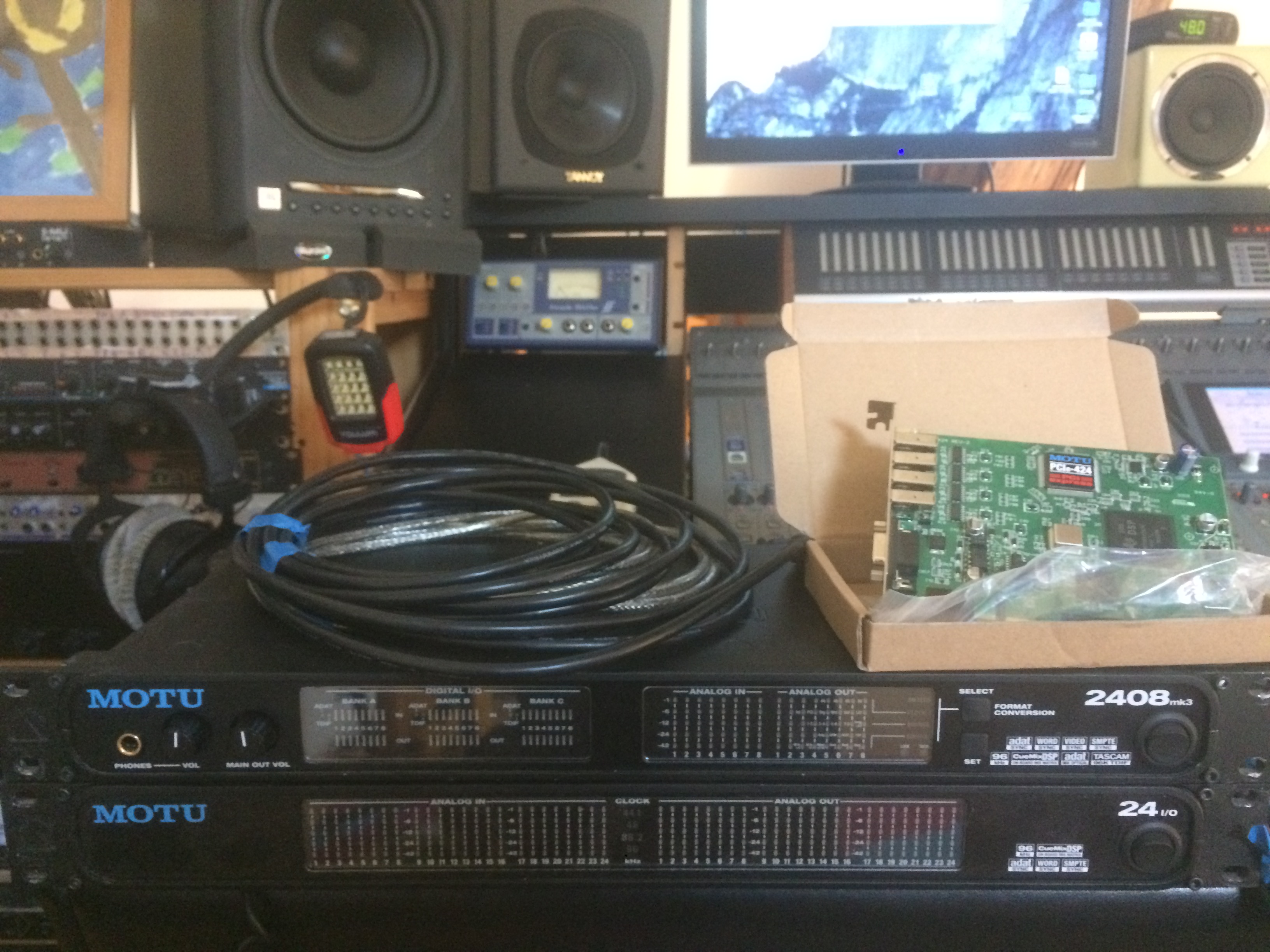 2408 MK3 MOTU 2408 Mk3 Audiofanzine